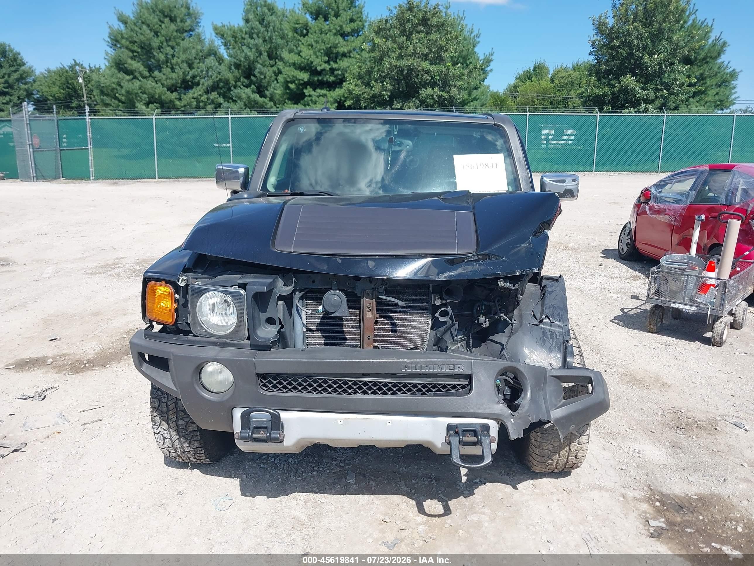 2009 Hummer H3 Suv   Black vin: 5GTEN13E798113343
