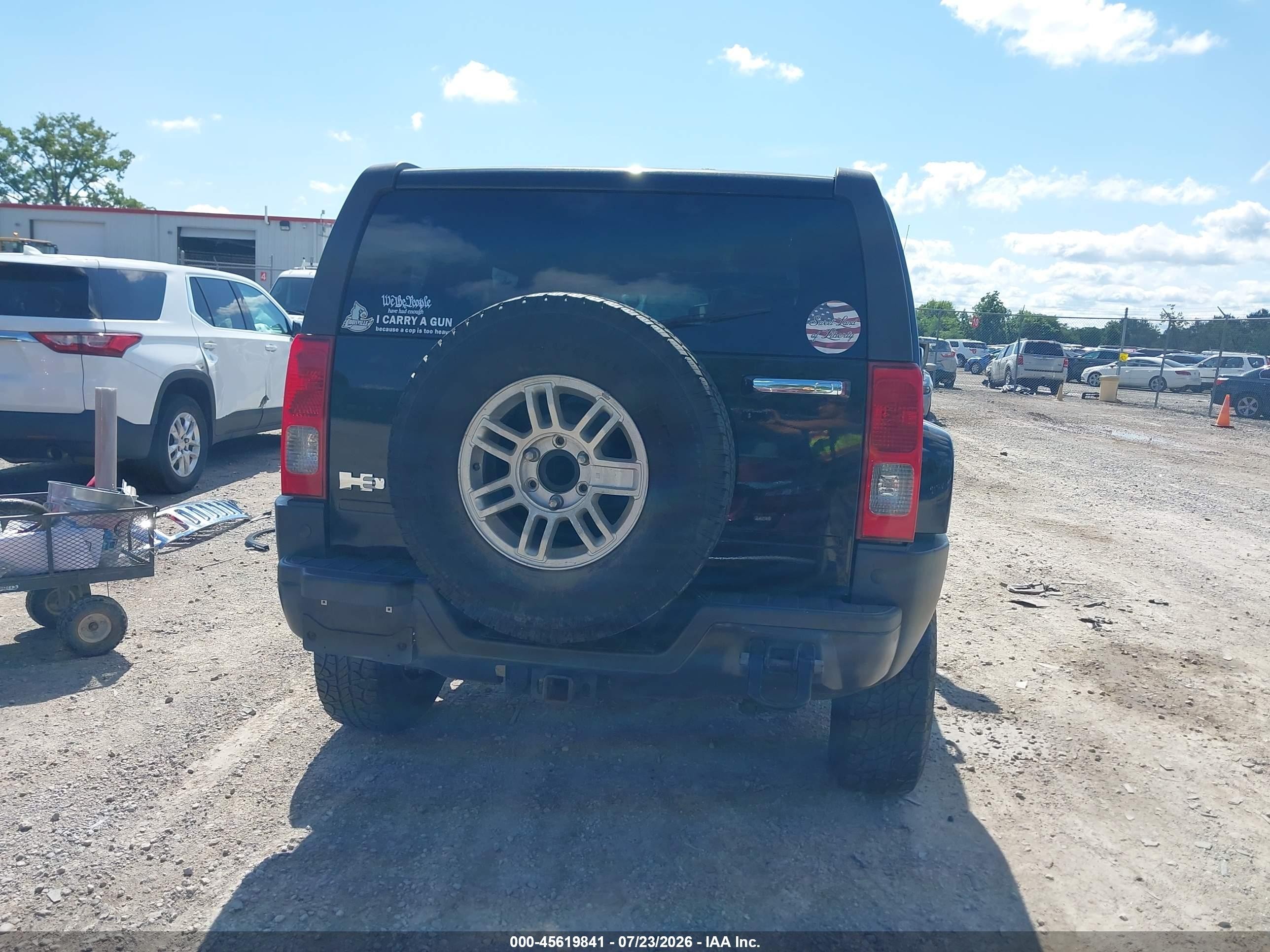 2009 Hummer H3 Suv   Black vin: 5GTEN13E798113343