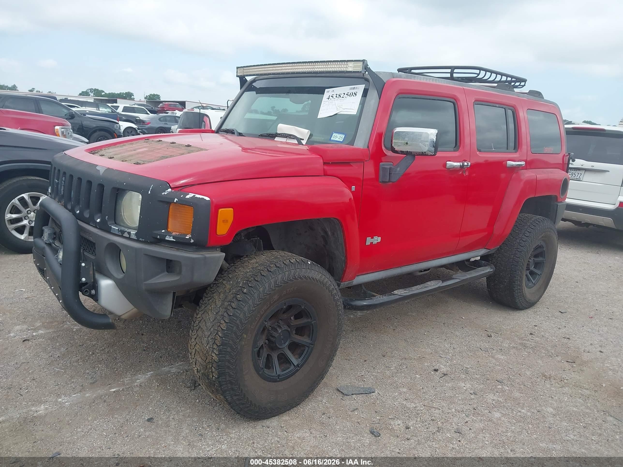 2008 Hummer H3 Suv   Red vin: 5GTEN13E888153574