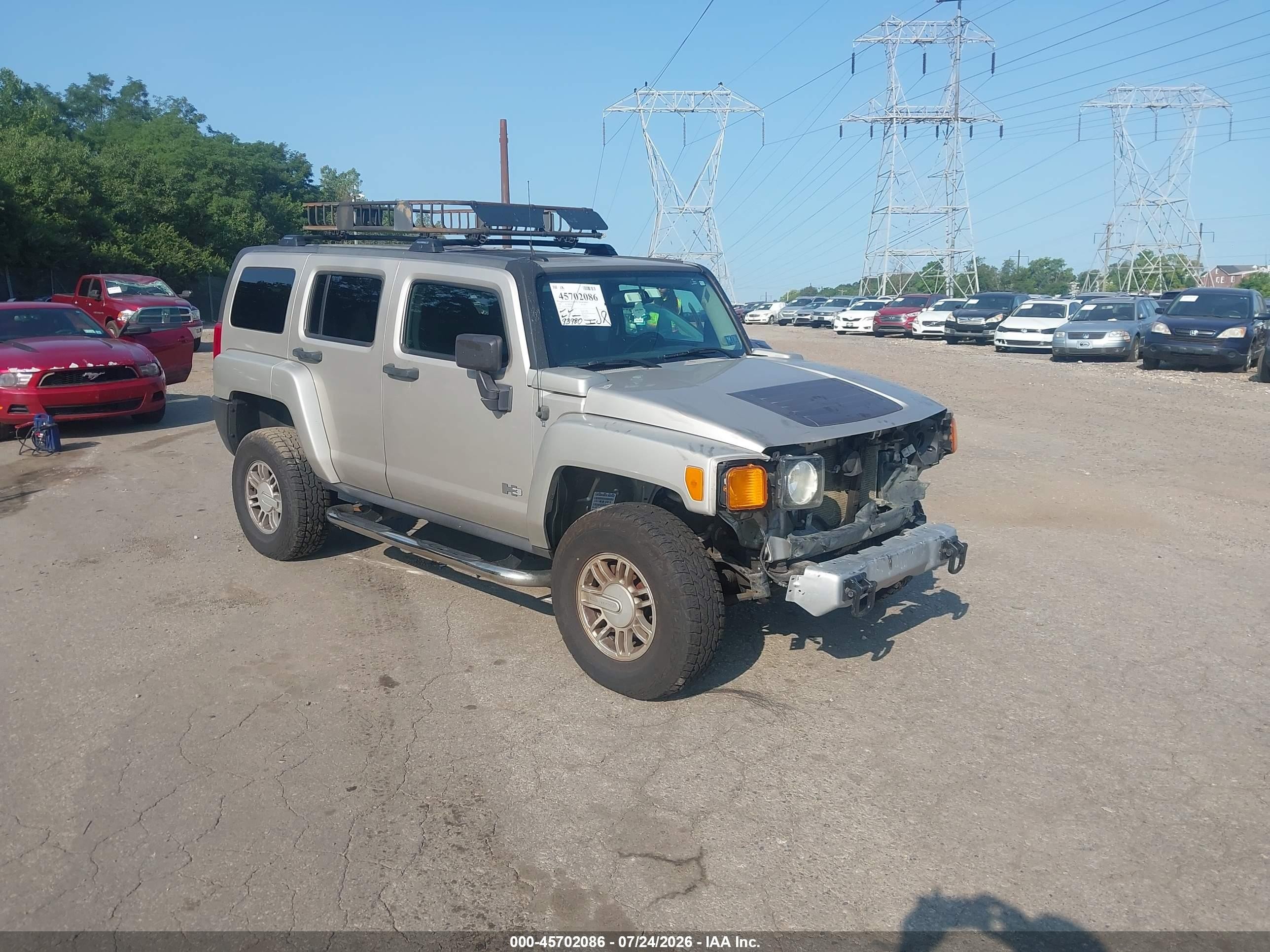 2008 Hummer H3 Suv   Silver vin: 5GTEN13EX88198452