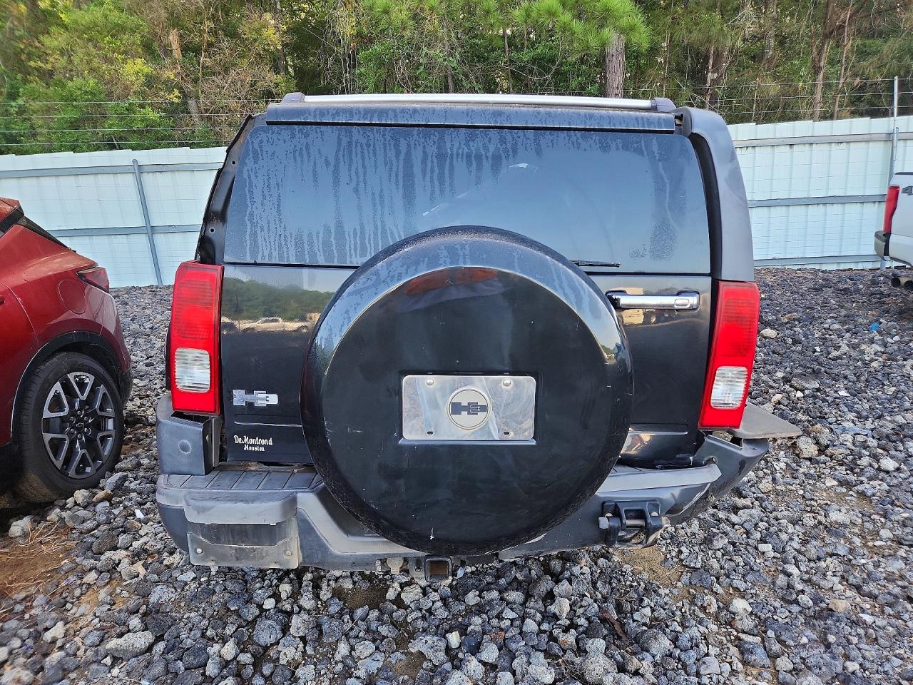 2009 Hummer H3 Black vin: 5GTEN13EX98105141