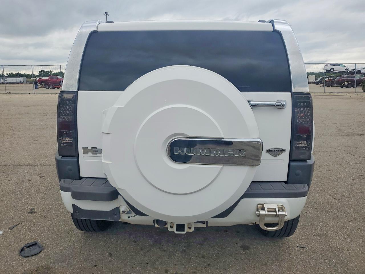 2008 Hummer H3 Alpha White vin: 5GTEN13L688180223