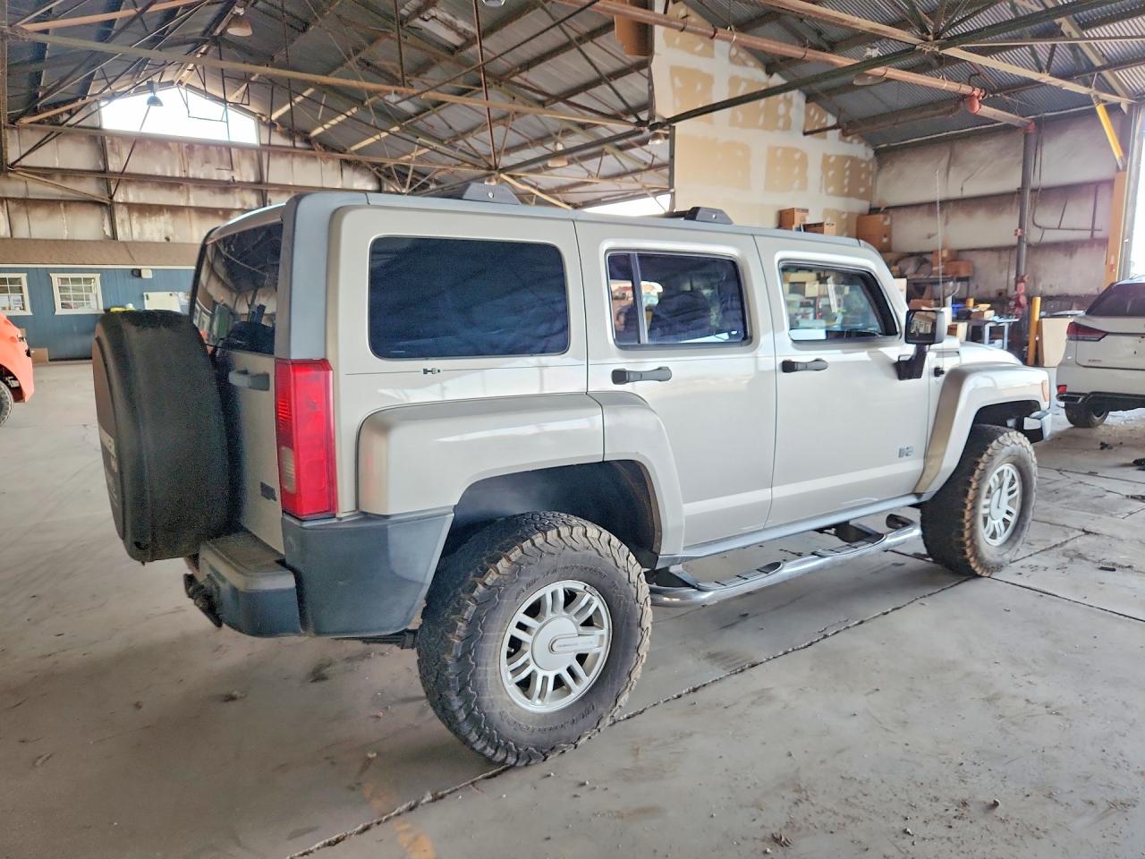 2008 Hummer H3 Adventure Gray vin: 5GTEN33EX88184305