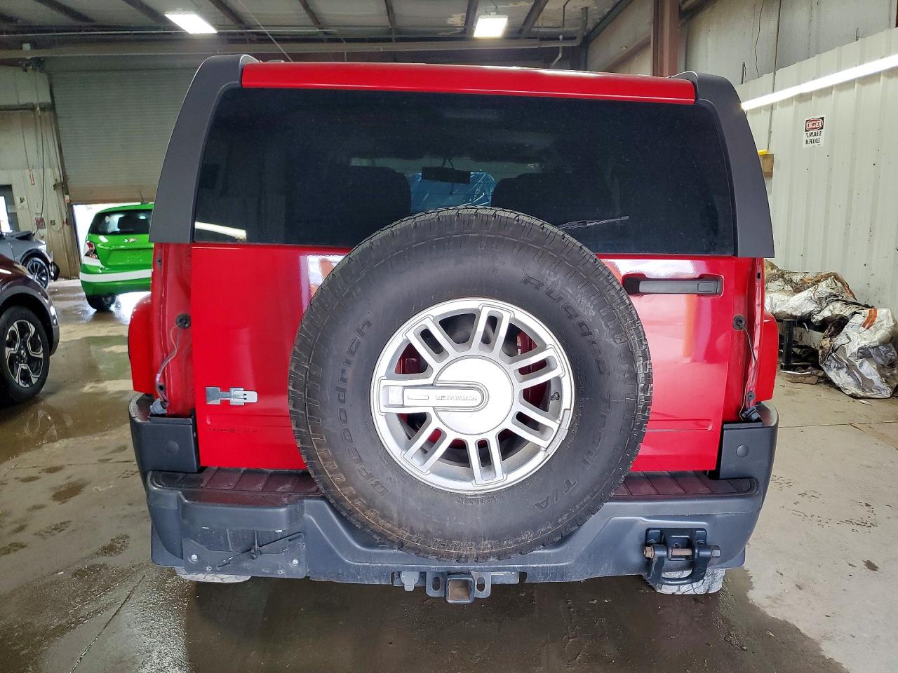 2010 Hummer H3 Red vin: 5GTMNGEE6A8118789