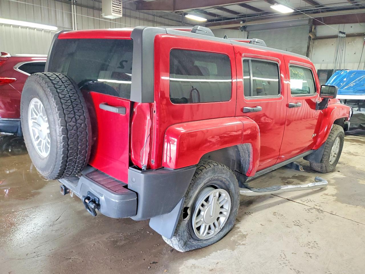 2010 Hummer H3 Red vin: 5GTMNGEE6A8118789
