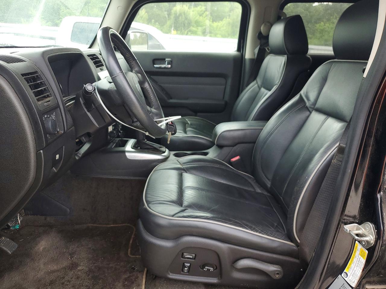 2010 Hummer H3 Luxury Black vin: 5GTMNJEE1A8120365