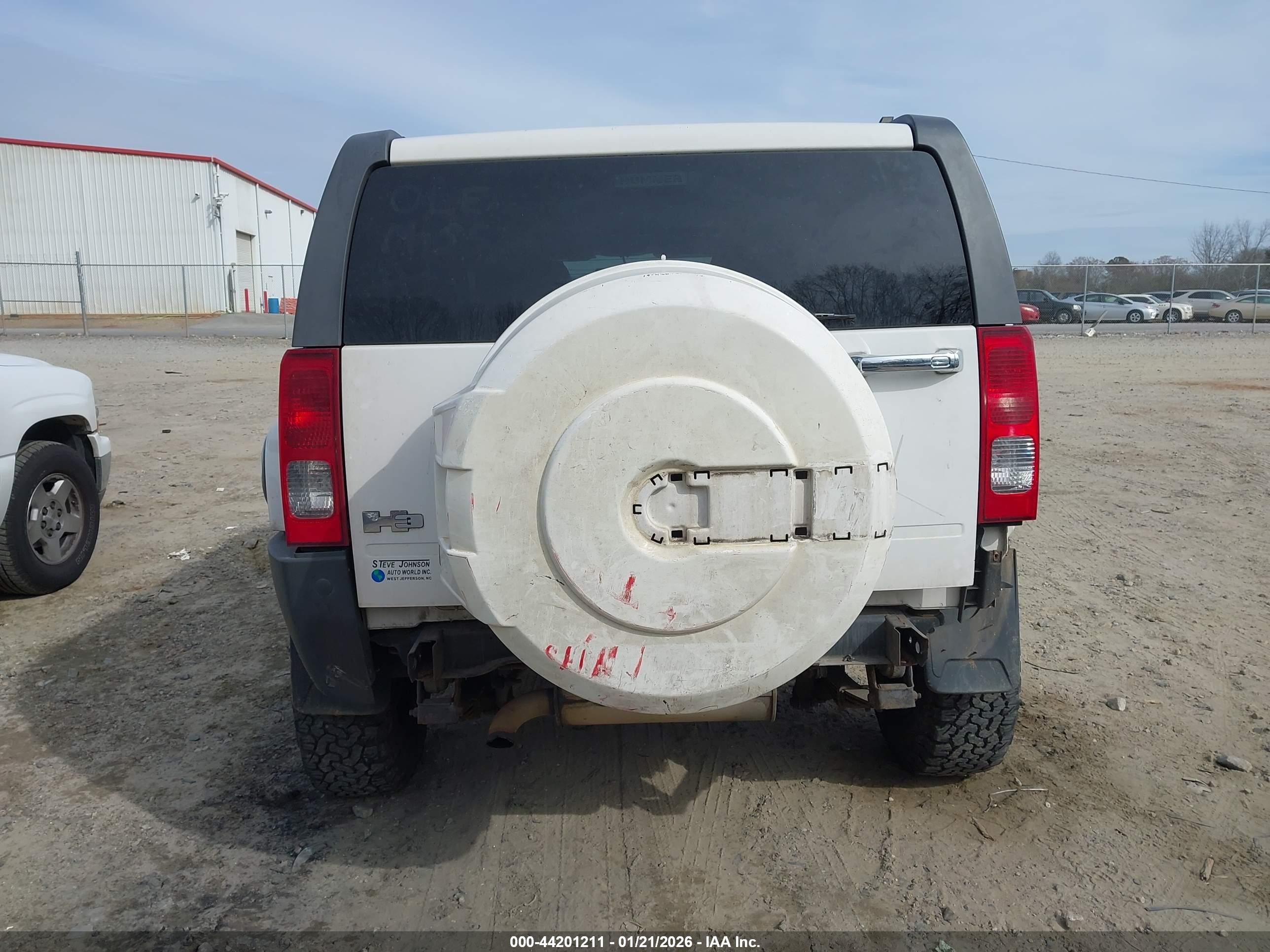 2010 Hummer H3 Suv Luxury White vin: 5GTMNJEE6A8120930