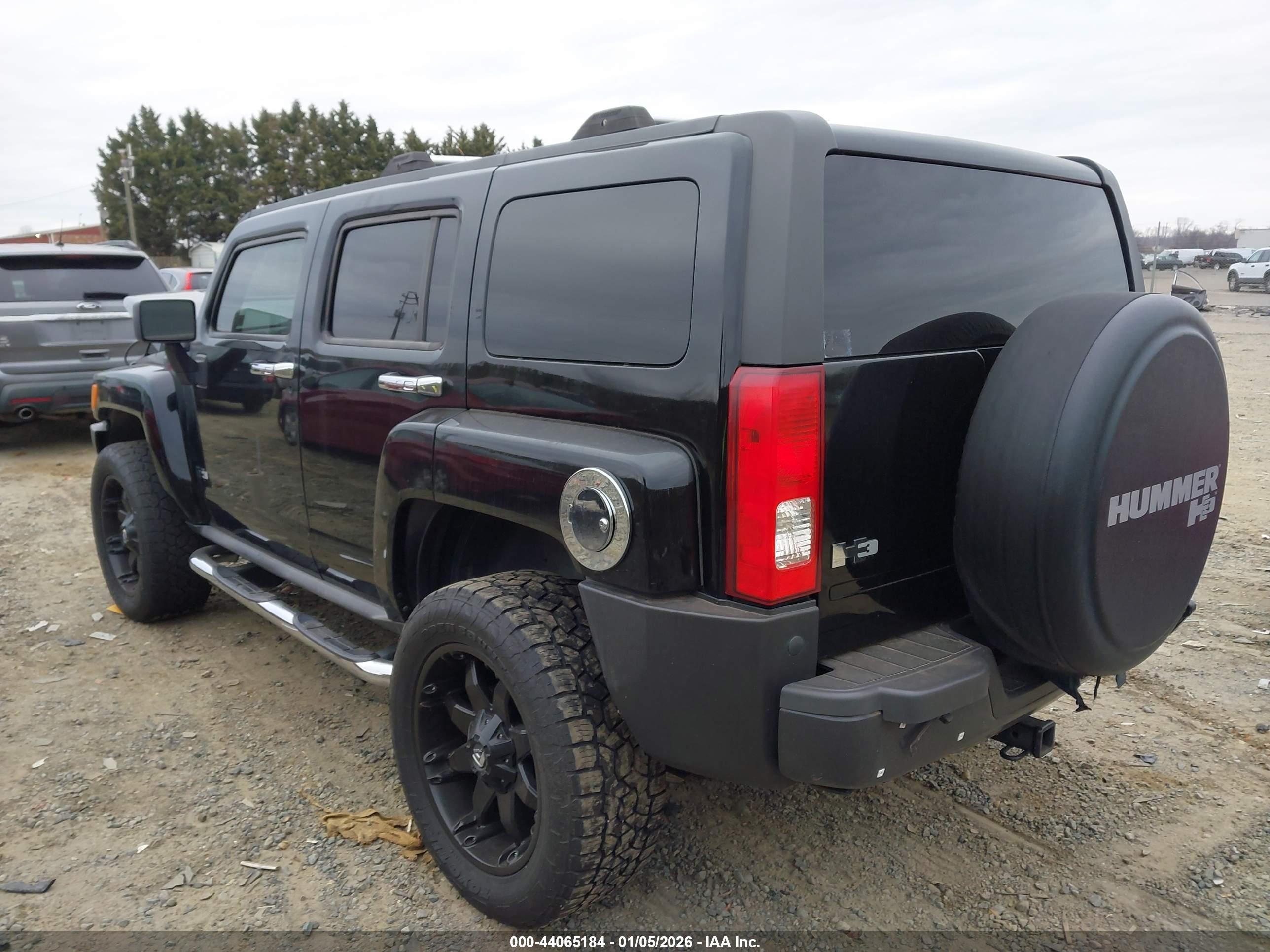 2010 Hummer H3 Suv Luxury Black vin: 5GTMNJEE9A8120226