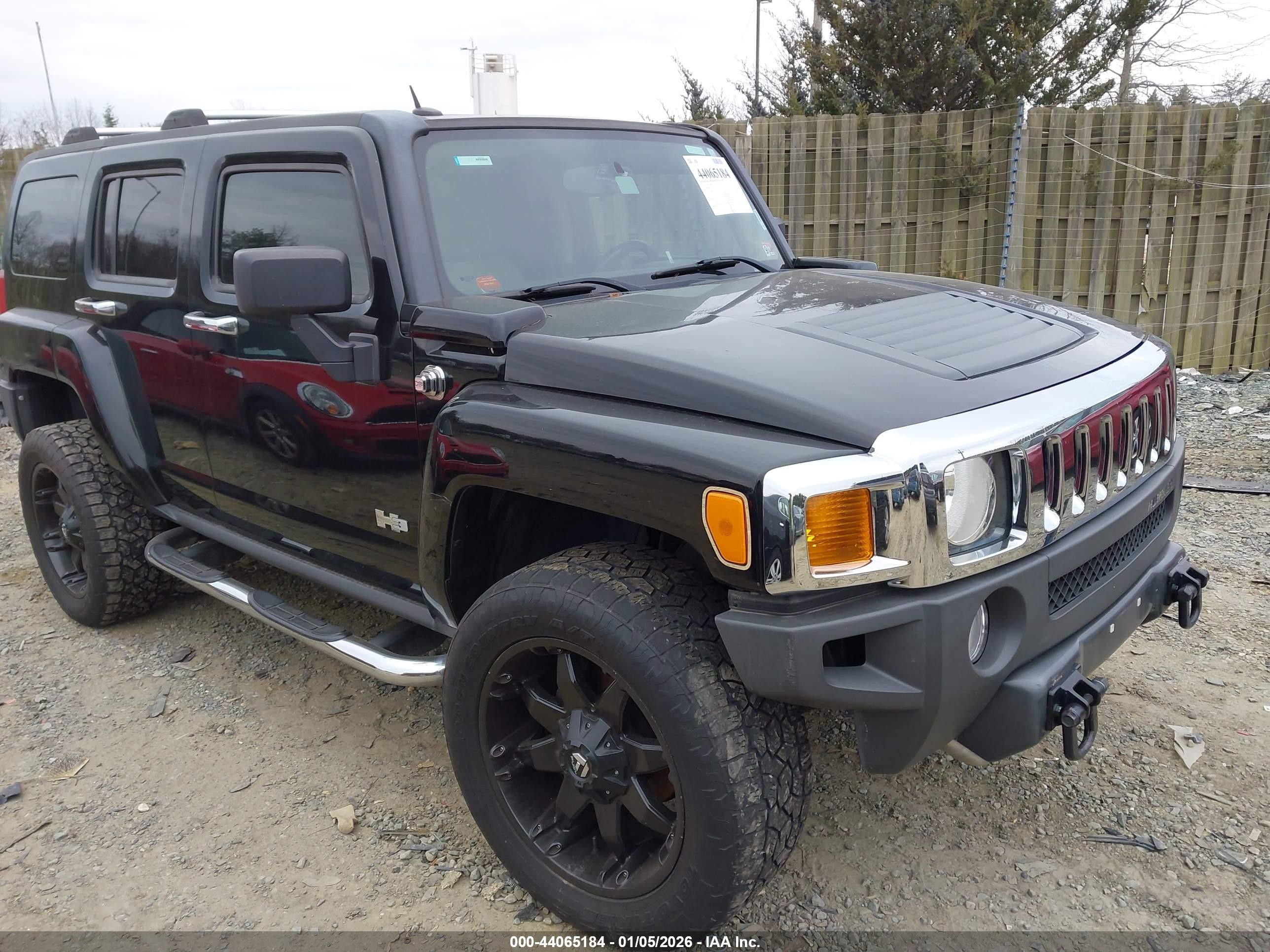2010 Hummer H3 Suv Luxury Black vin: 5GTMNJEE9A8120226