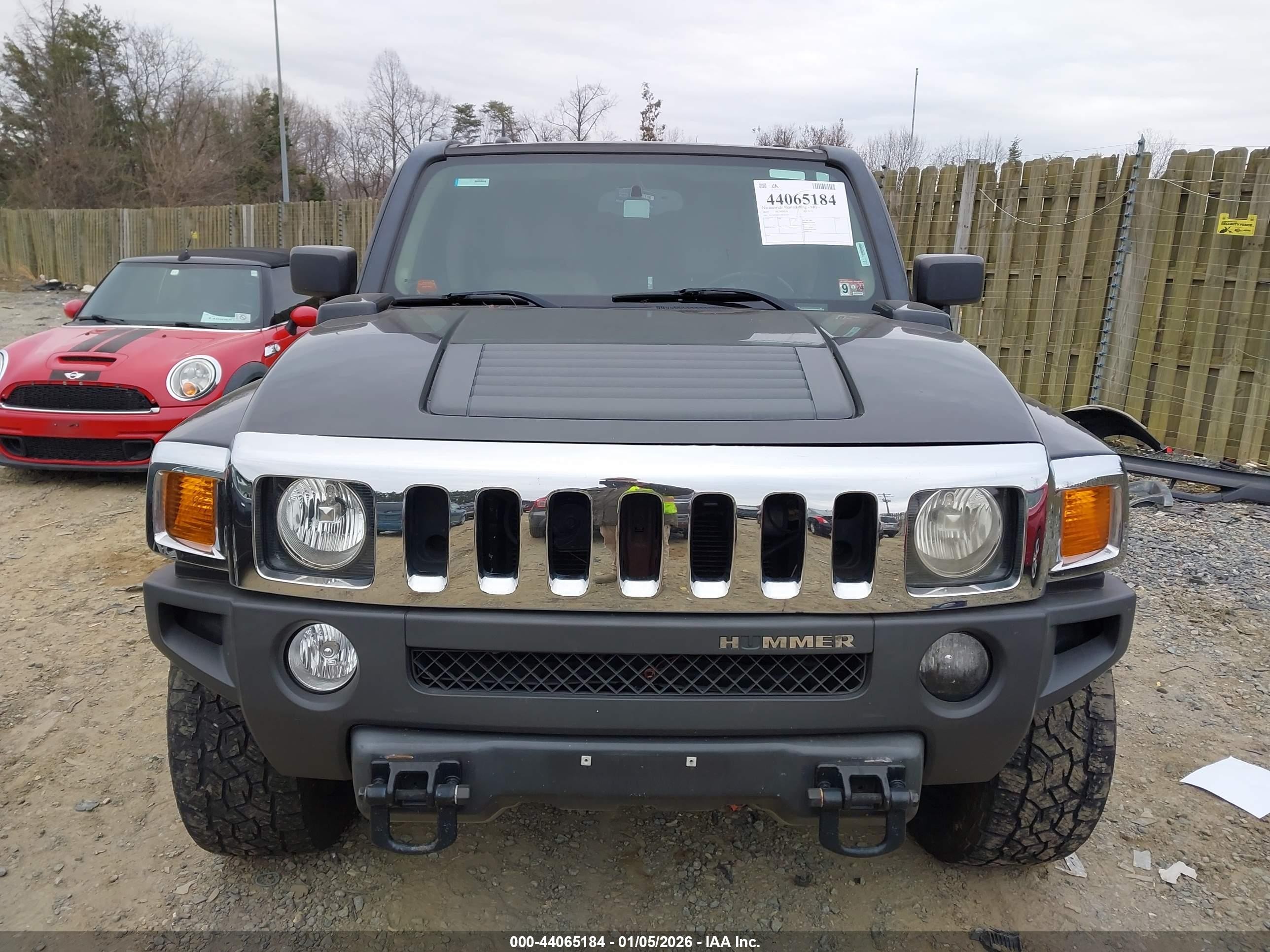 2010 Hummer H3 Suv Luxury Black vin: 5GTMNJEE9A8120226