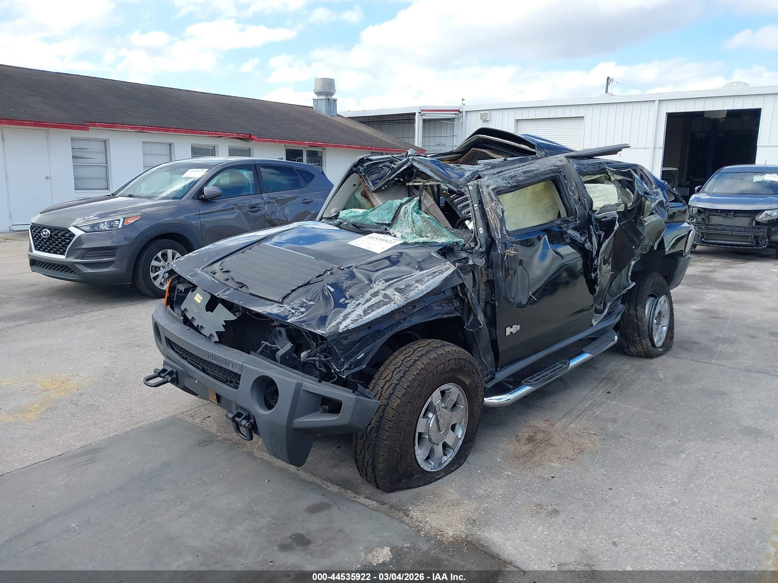 2010 Hummer H3 Suv Luxury Black vin: 5GTMNJEEXA8114788