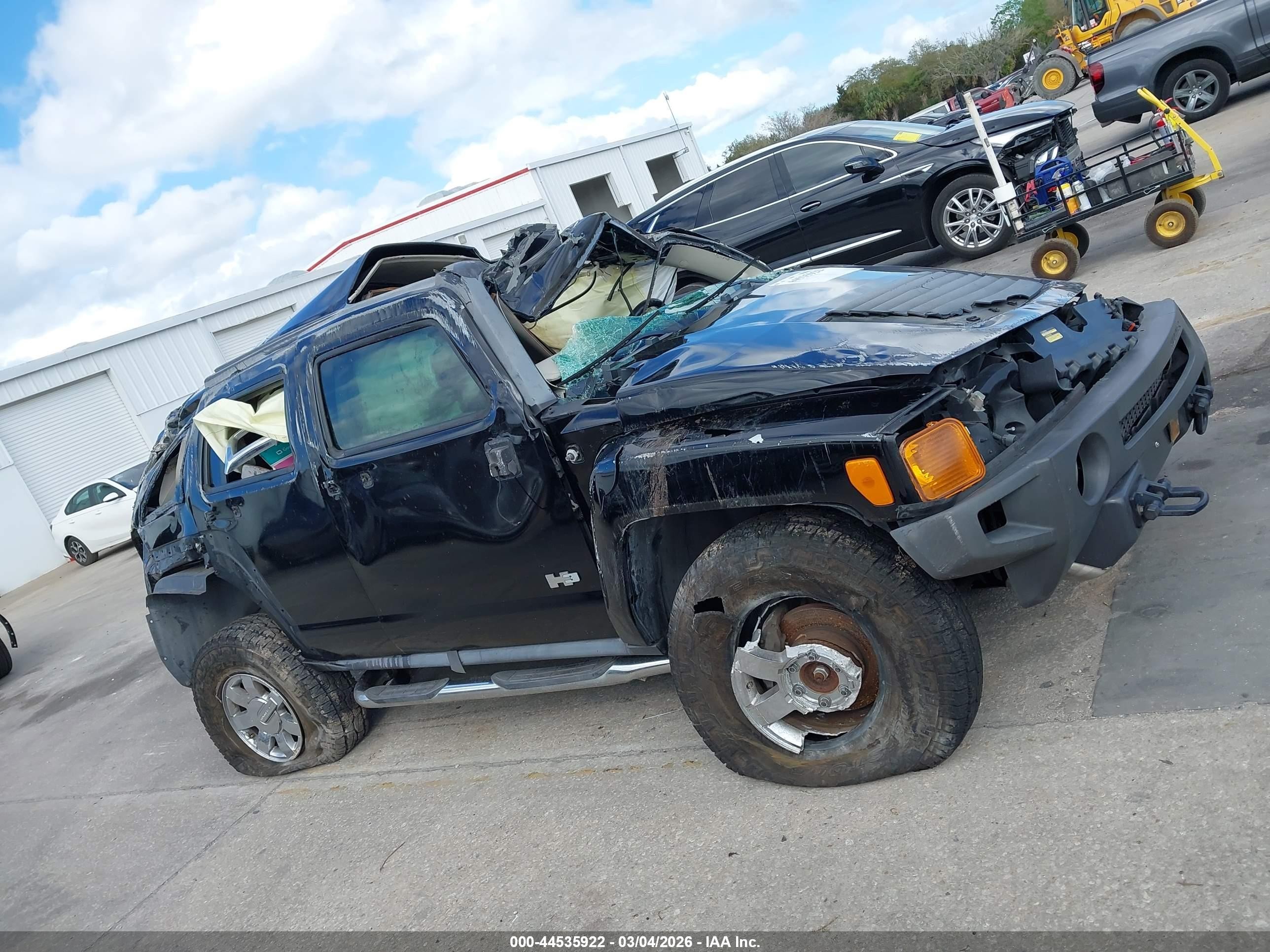 2010 Hummer H3 Suv Luxury Black vin: 5GTMNJEEXA8114788