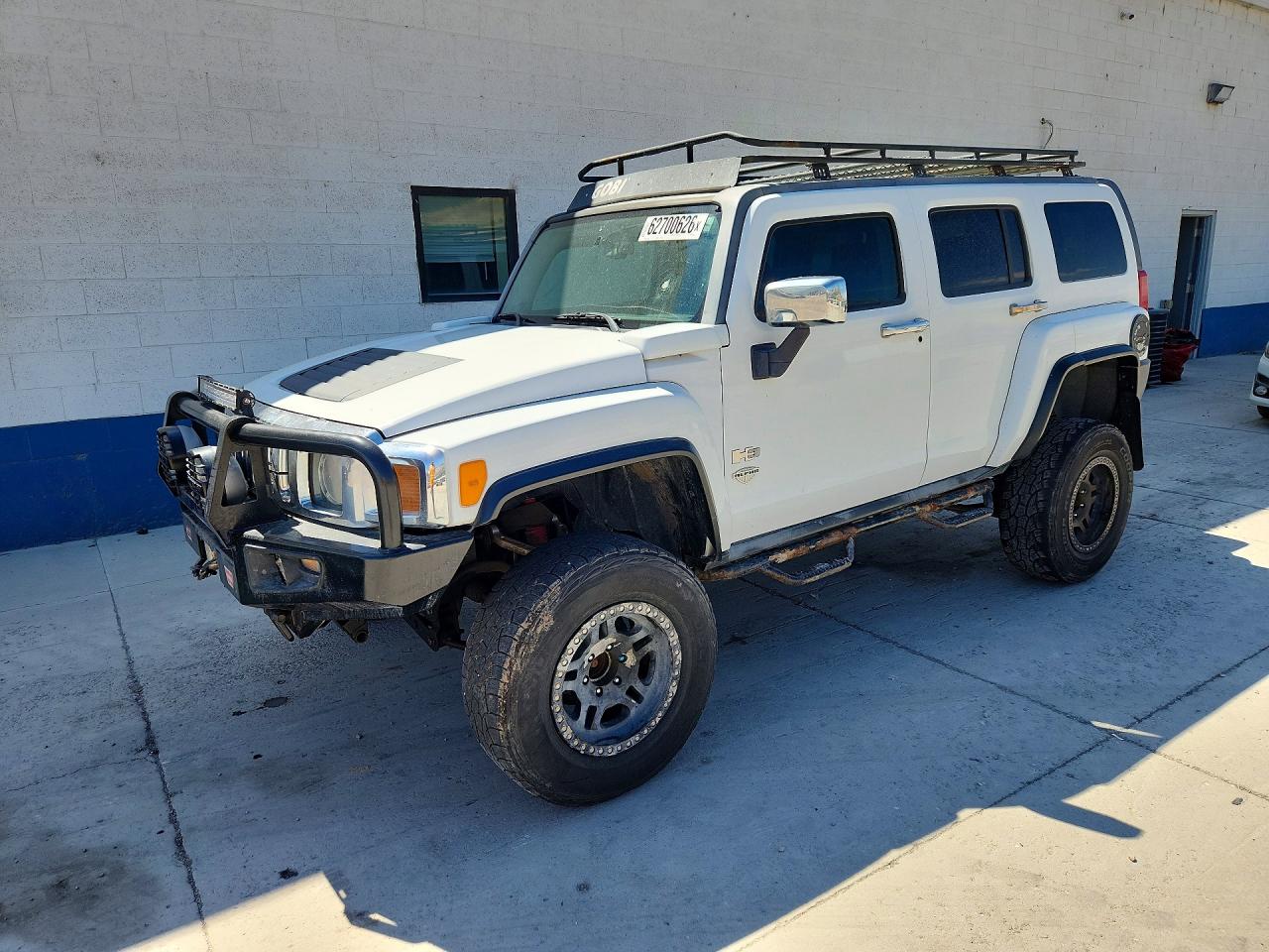 2010 Hummer H3 Alpha White vin: 5GTMNLEP4A8139263
