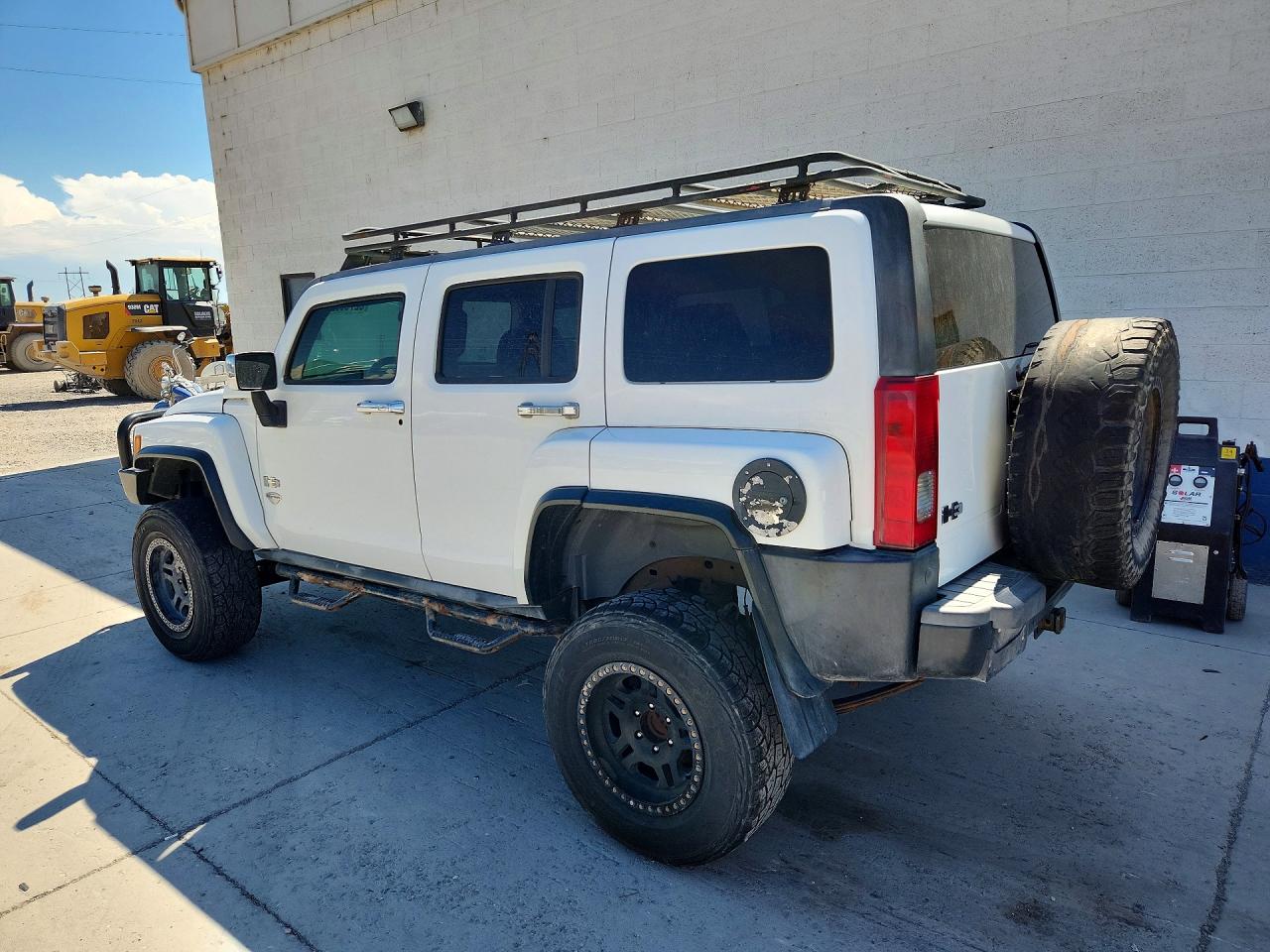 2010 Hummer H3 Alpha White vin: 5GTMNLEP4A8139263