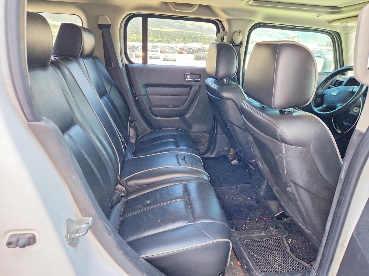 2010 Hummer H3 Alpha White vin: 5GTMNLEP4A8139263