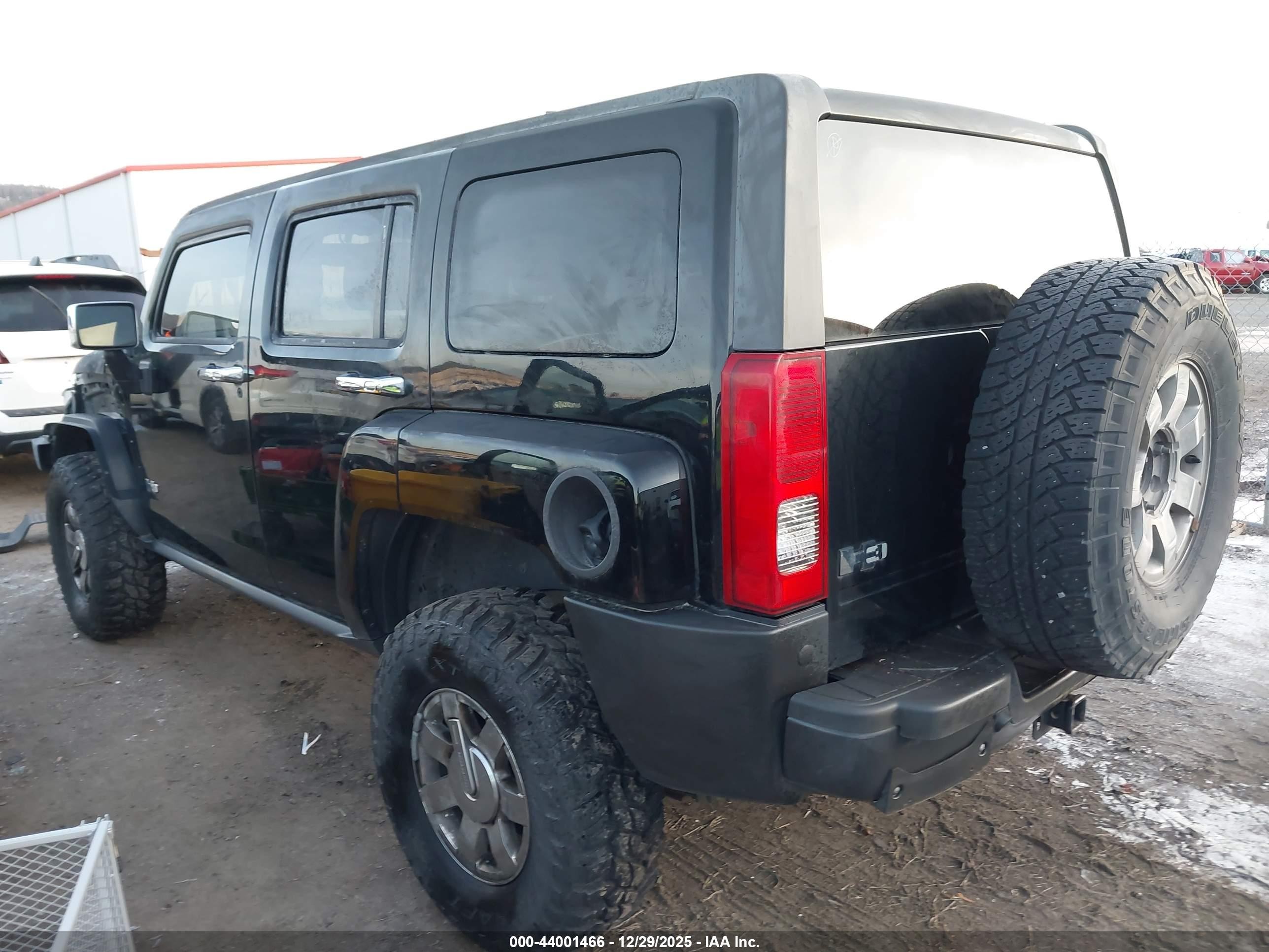2010 Hummer H3 Suv Alpha Black vin: 5GTMNLEP7A8114213