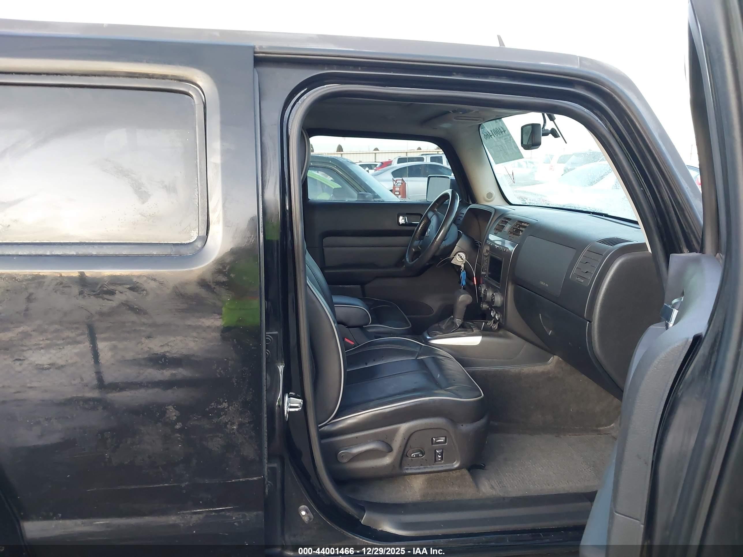2010 Hummer H3 Suv Alpha Black vin: 5GTMNLEP7A8114213