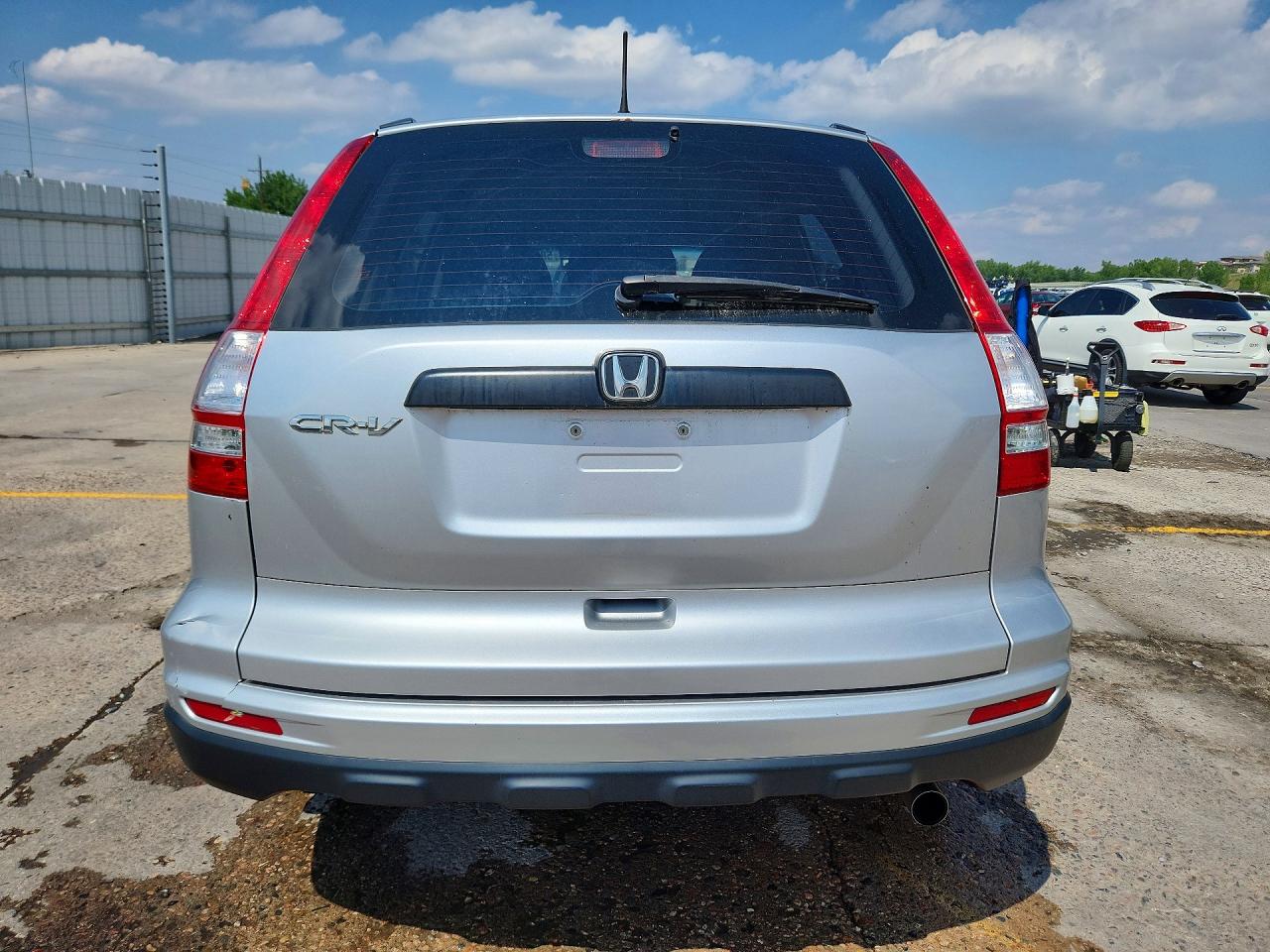 2010 Honda Cr-v Lx Silver vin: 5J6RE3H30AL005928