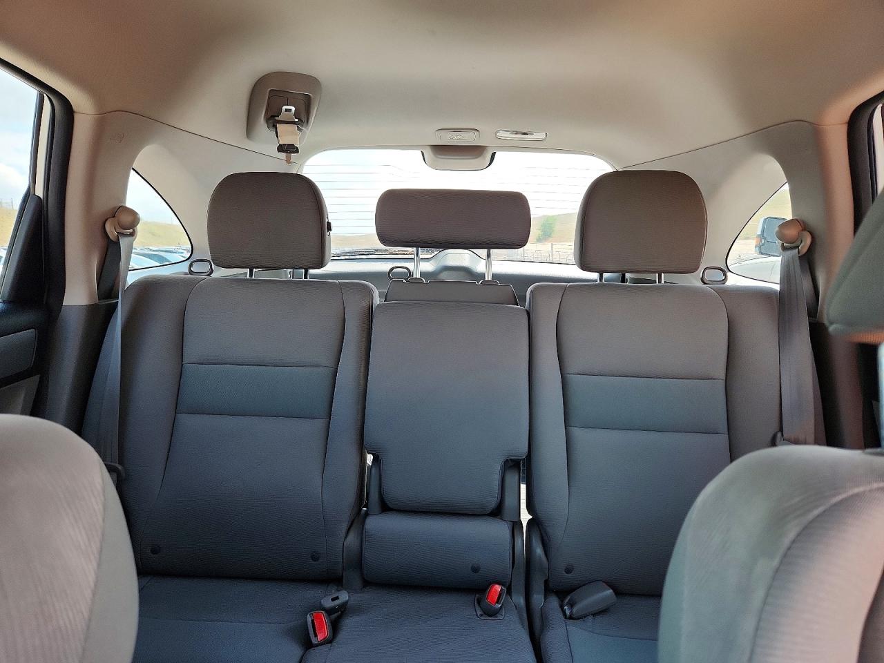 2010 Honda Cr-v Lx Silver vin: 5J6RE3H30AL005928