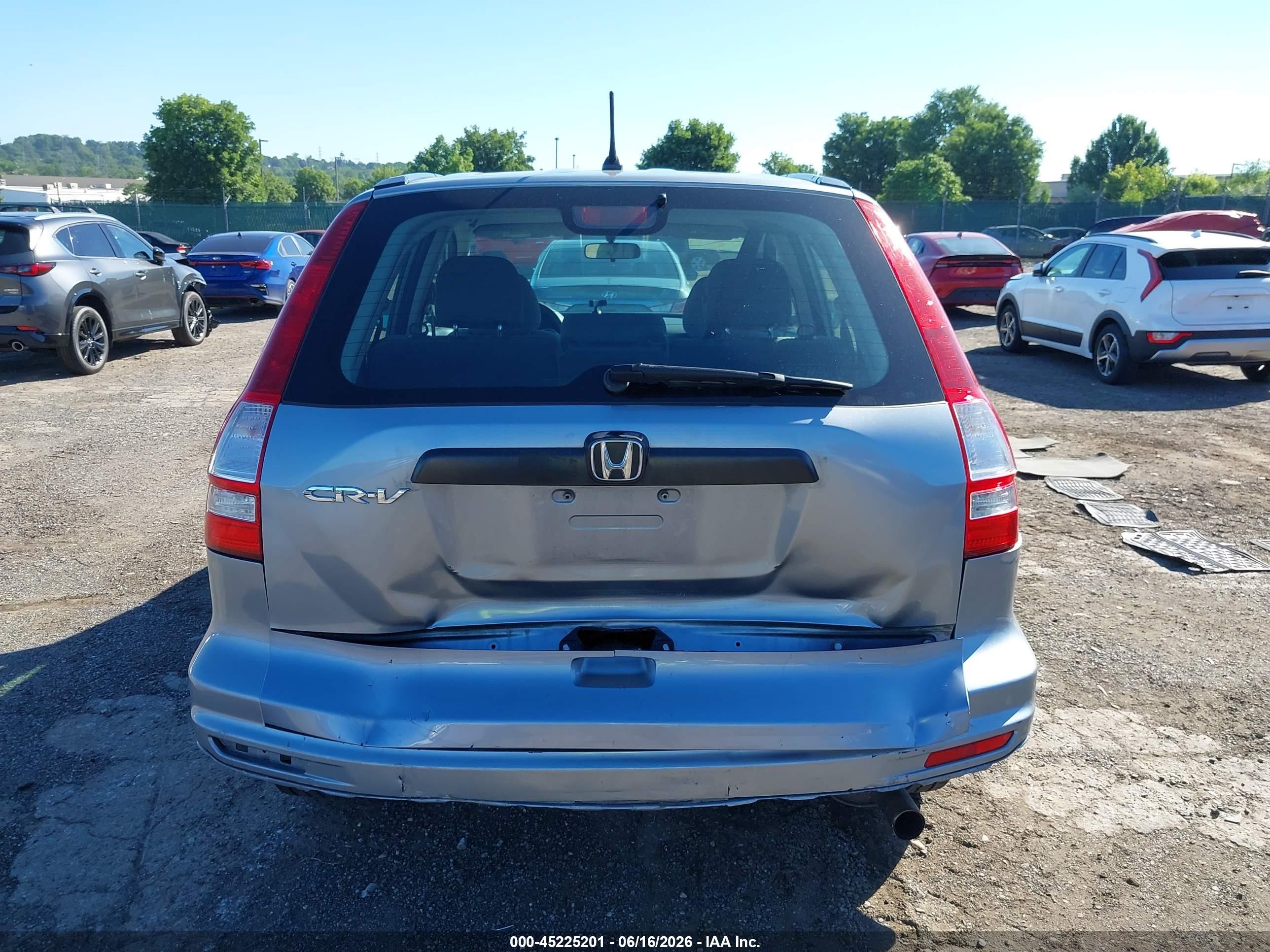 2011 Honda Cr-v Lx Light Blue vin: 5J6RE3H31BL040284