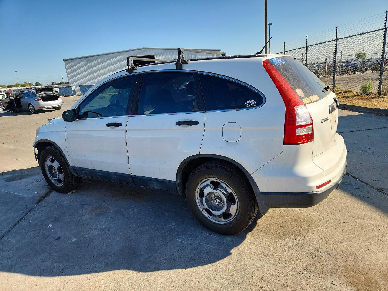 2010 Honda Cr-v Lx White vin: 5J6RE3H32AL049056