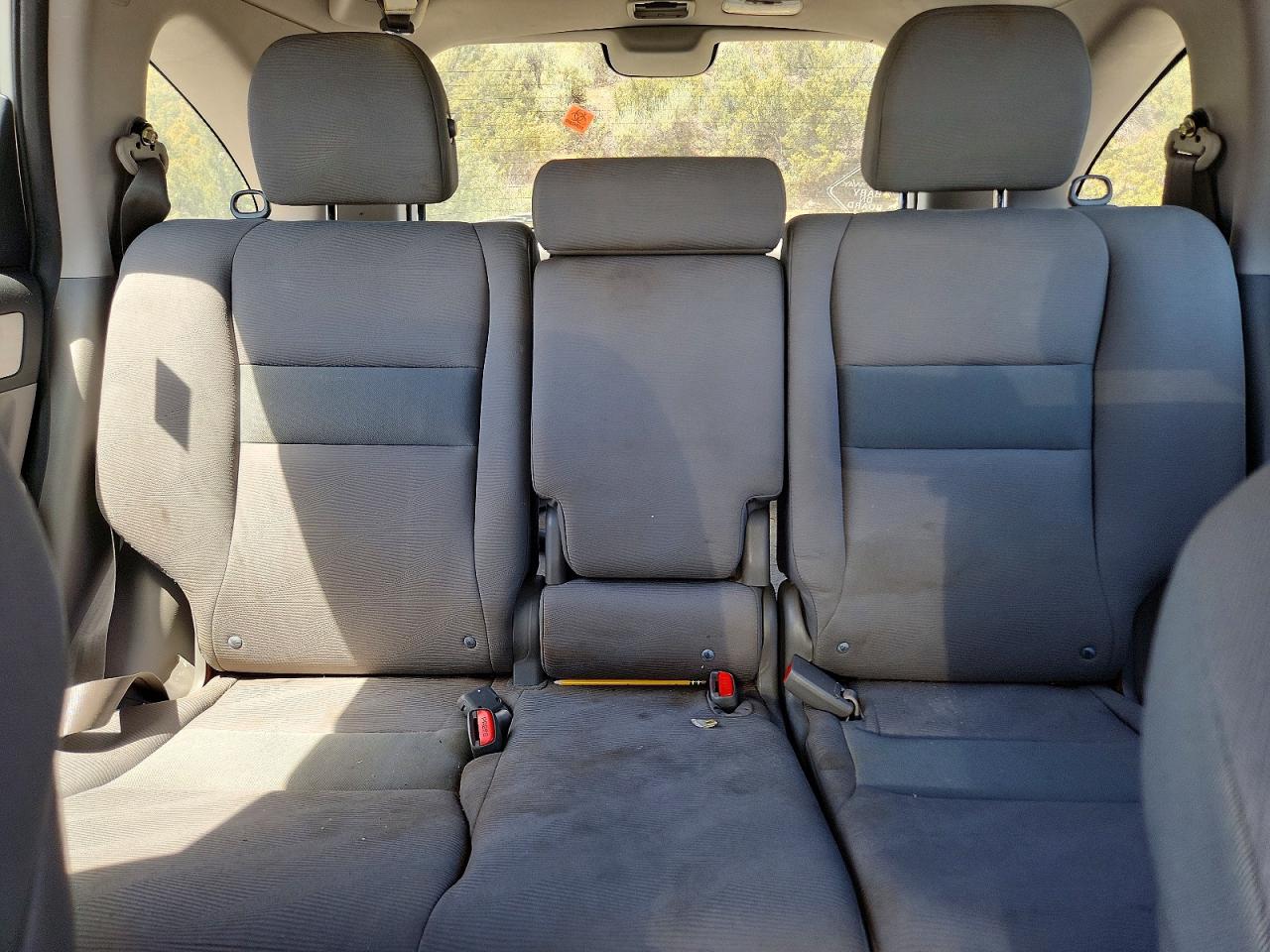 2010 Honda Cr-v Lx Silver vin: 5J6RE3H33AL012145