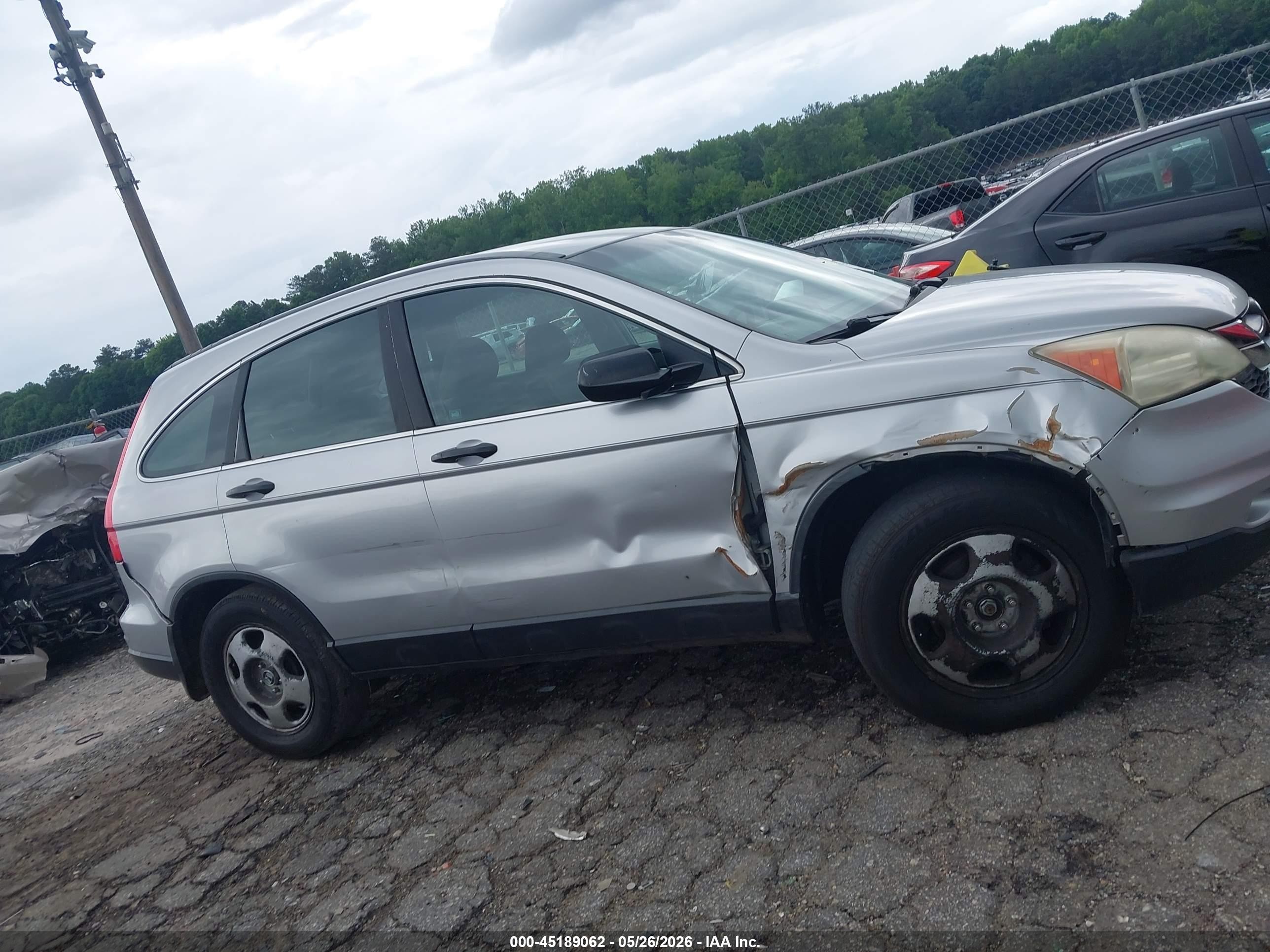 2010 Honda Cr-v Lx Silver vin: 5J6RE3H34AL022912