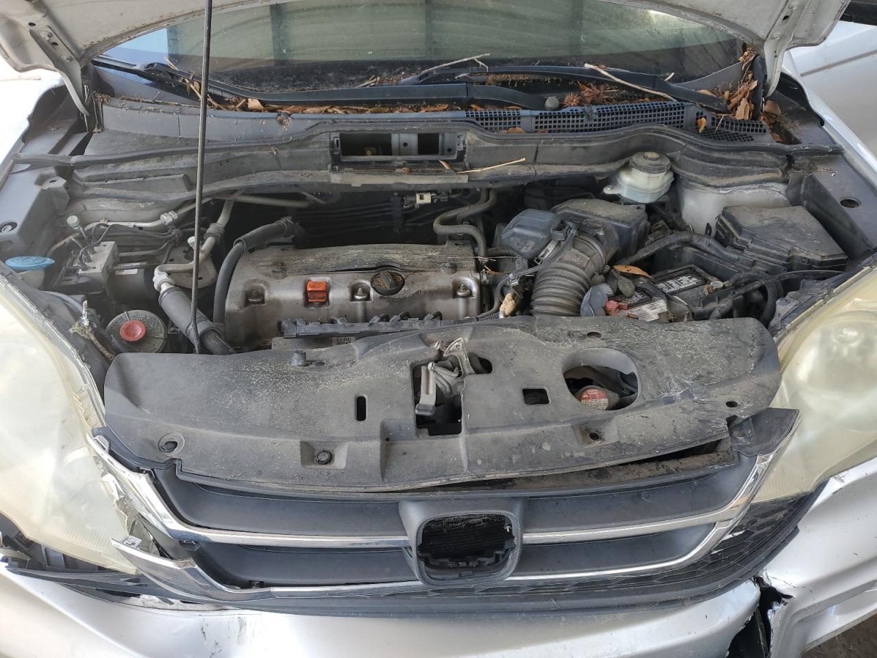 2010 Honda Cr-v Lx Silver vin: 5J6RE3H3XAL045160