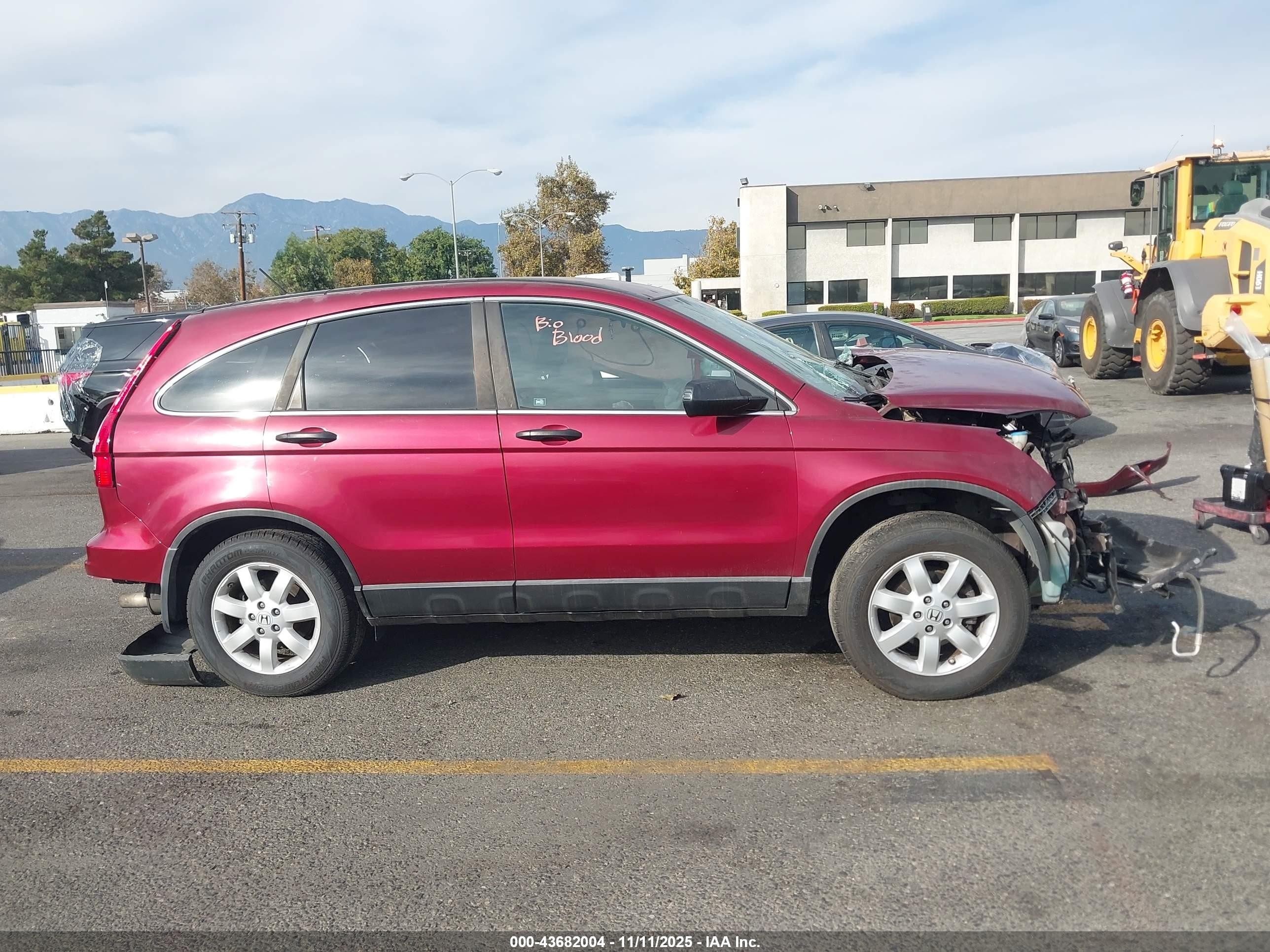 2011 Honda Cr-v Se Red vin: 5J6RE3H42BL047799