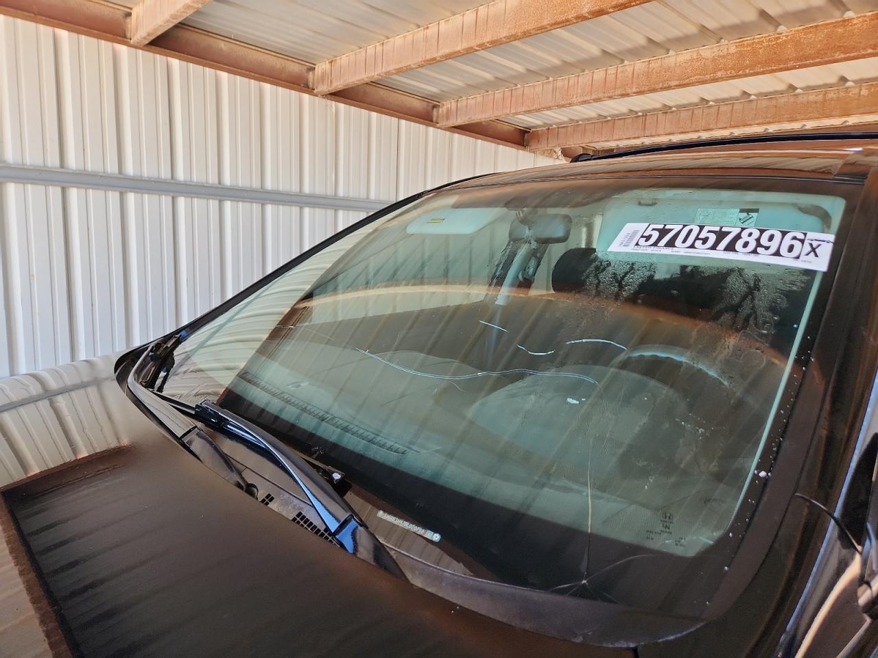 2011 Honda Cr-v Se Black vin: 5J6RE3H47BL020792 Damage: Windshield, Broken, Replacement Required