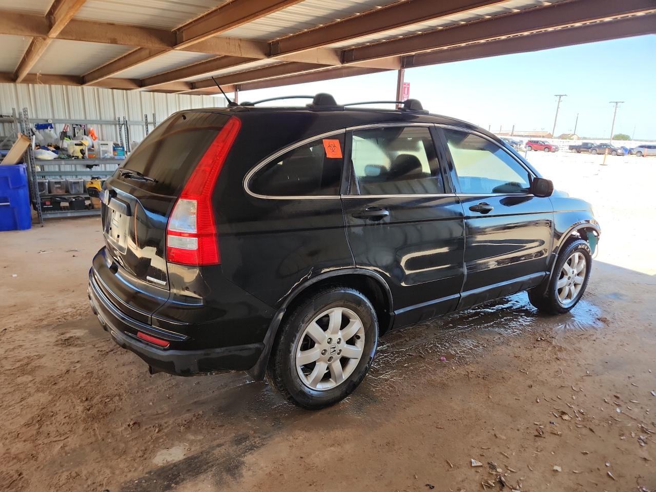 2011 Honda Cr-v Se Black vin: 5J6RE3H47BL020792 Damage: Right Qtr Panel, Dent(S) W/ Paint Dmg, 2 To 3 Inches