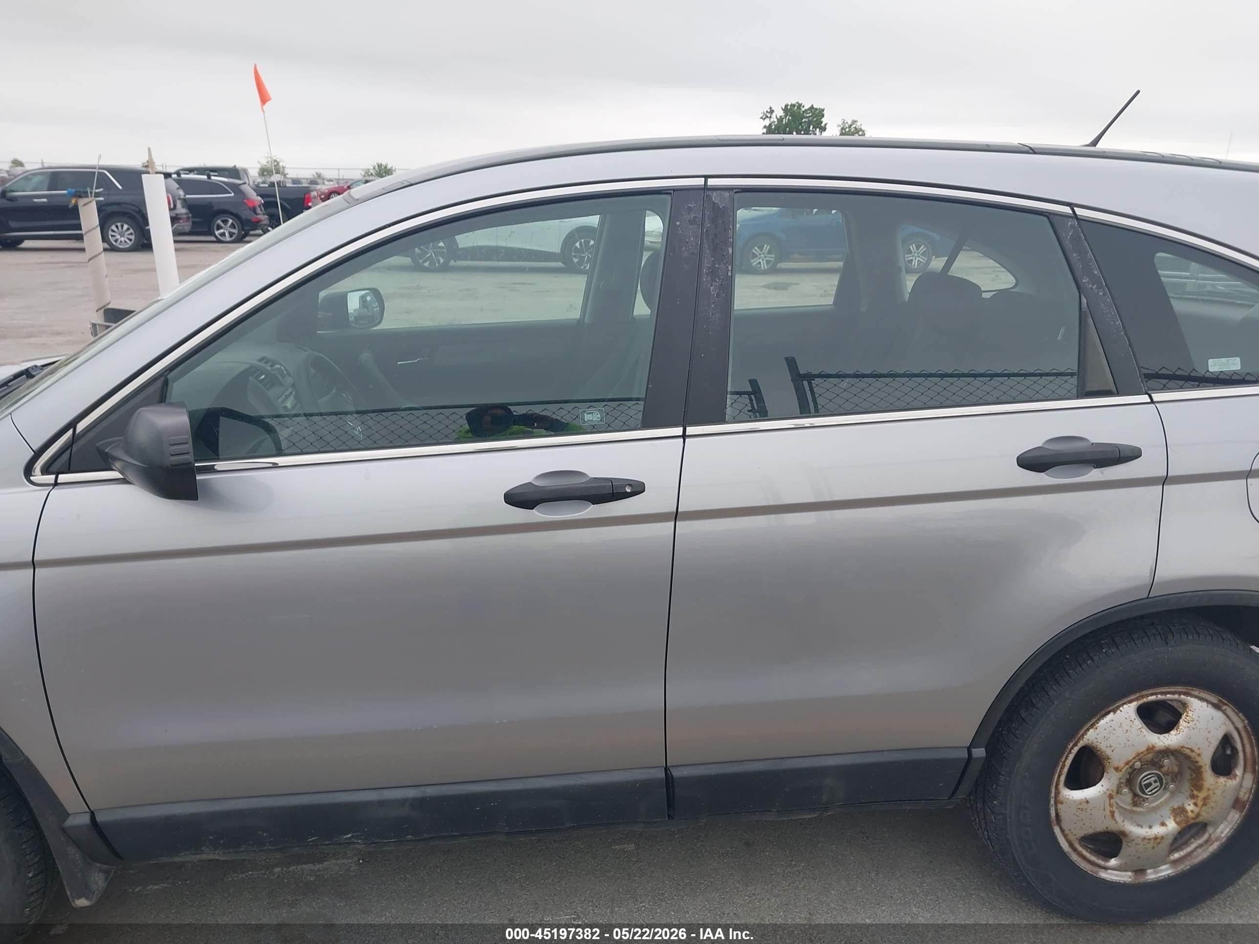 2008 Honda Cr-v Lx Silver vin: 5J6RE48308L017352