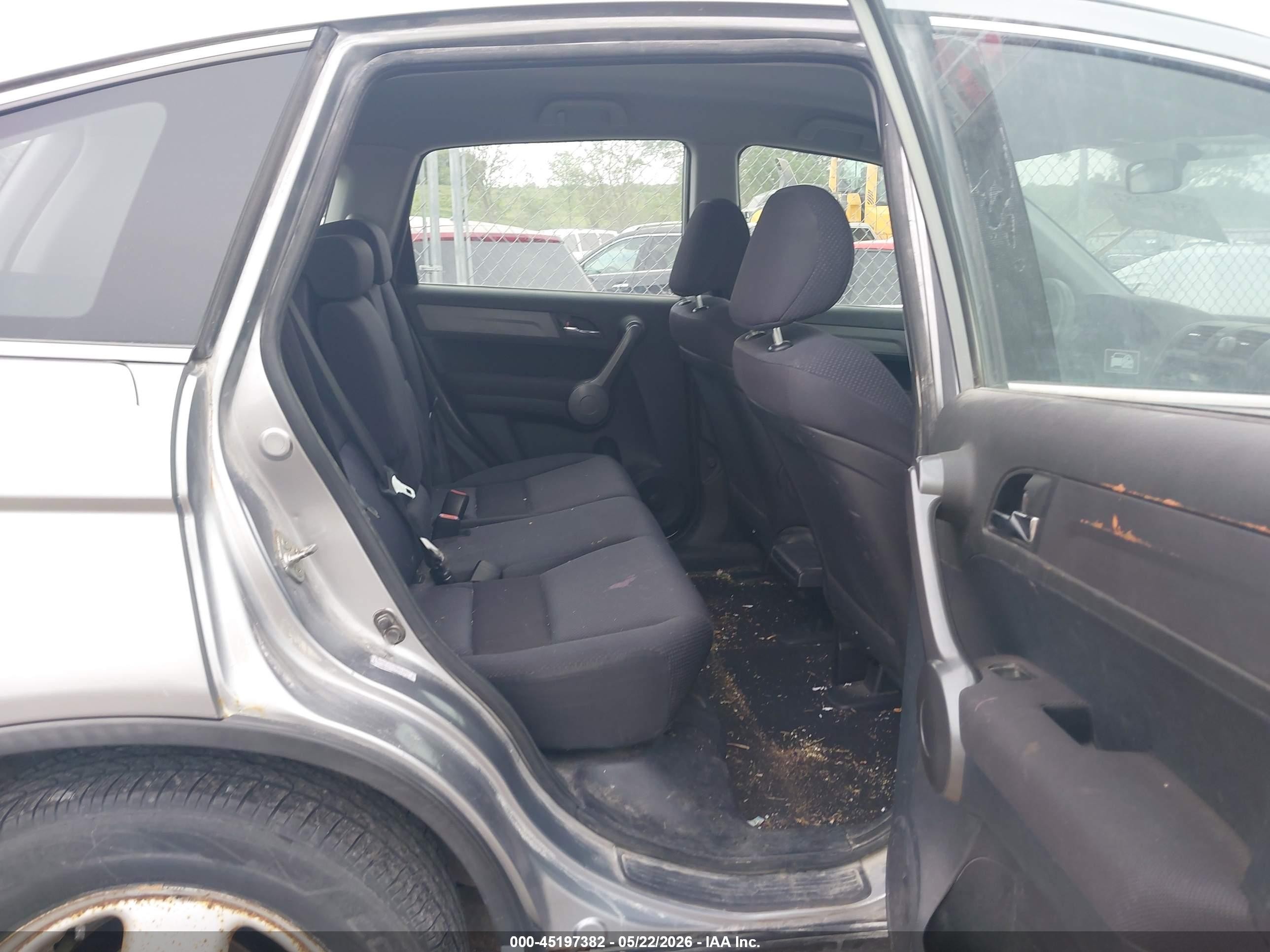 2008 Honda Cr-v Lx Silver vin: 5J6RE48308L017352