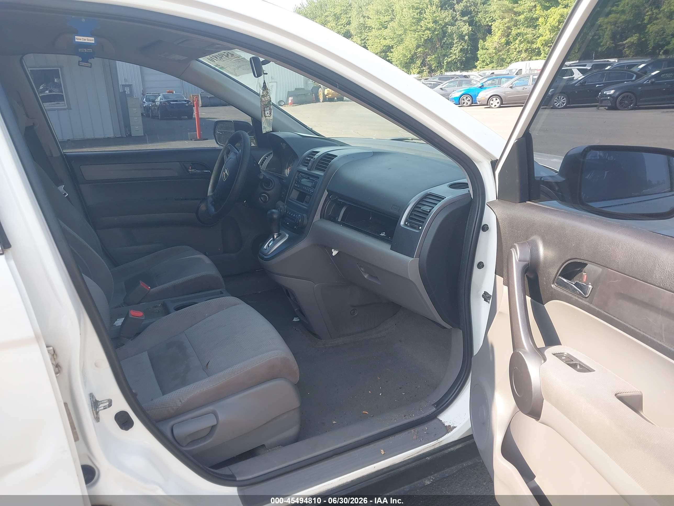 2009 Honda Cr-v Lx White vin: 5J6RE48319L017040
