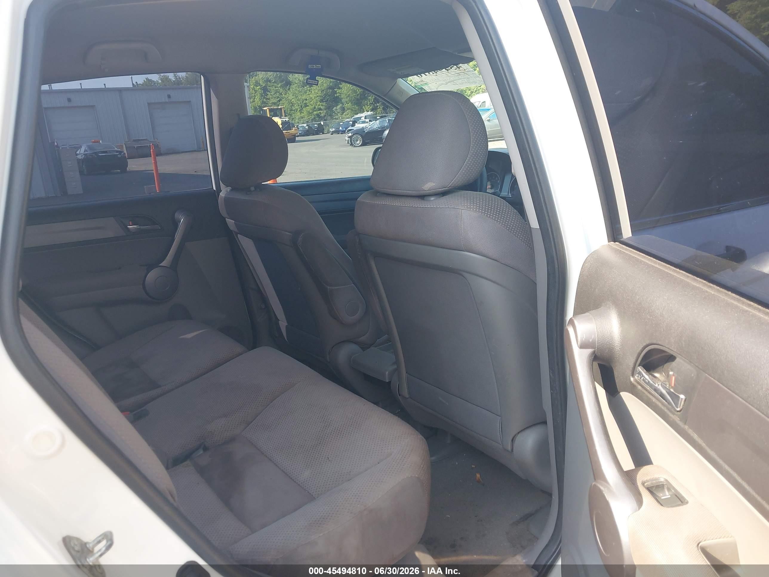 2009 Honda Cr-v Lx White vin: 5J6RE48319L017040