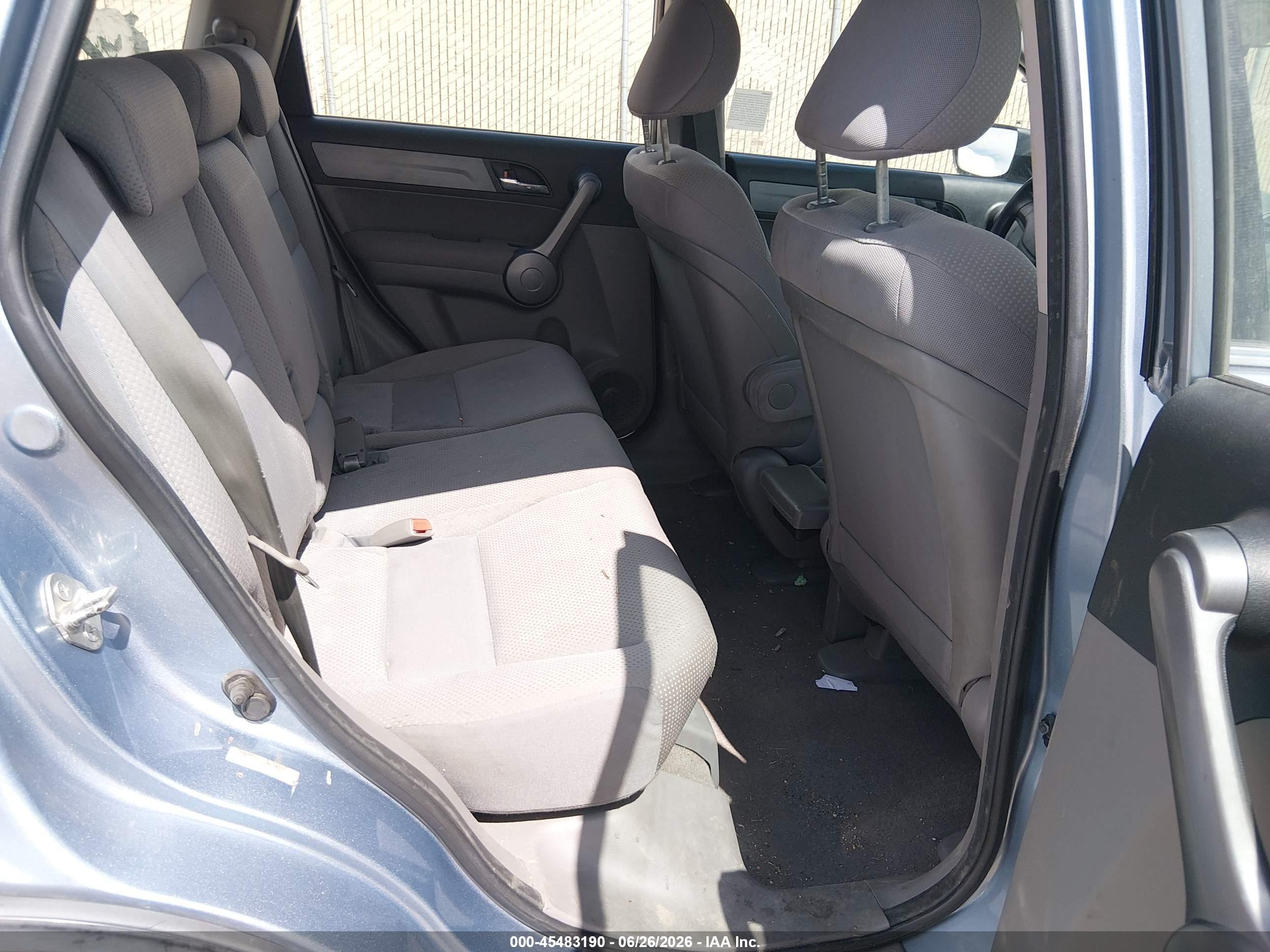 2009 Honda Cr-v Lx Silver vin: 5J6RE48339L070063