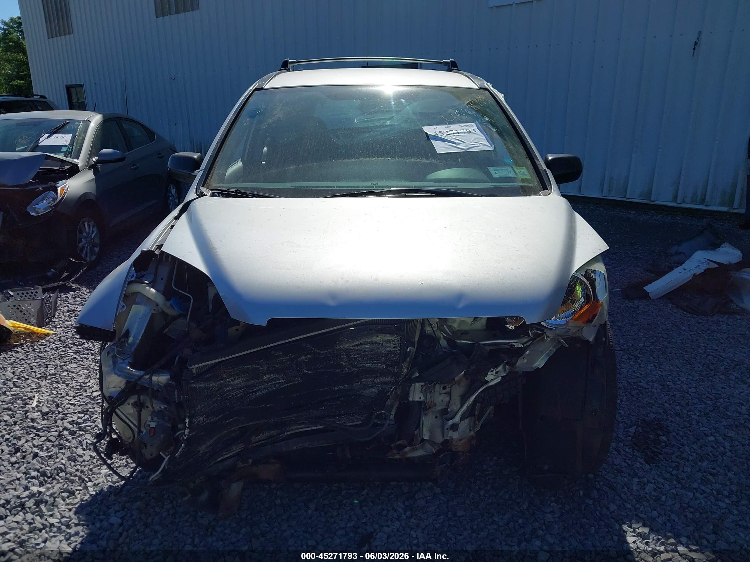 2009 Honda Cr-v Lx Silver vin: 5J6RE48369L059140