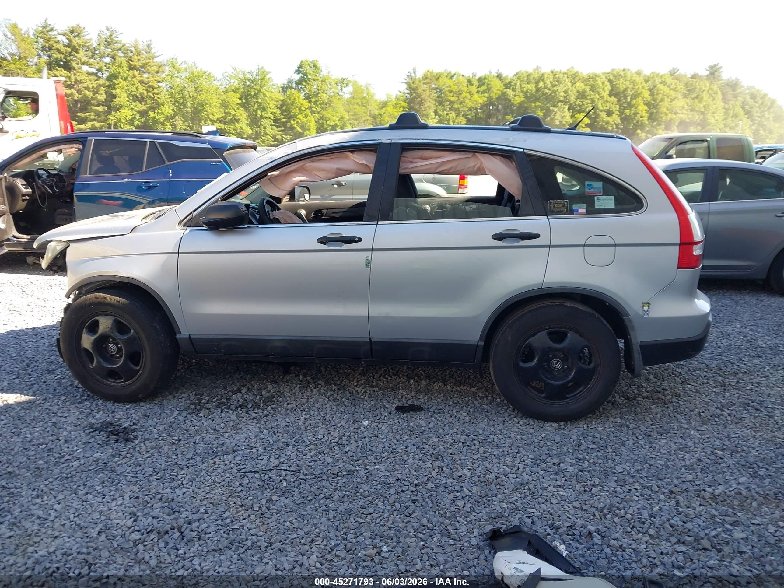 2009 Honda Cr-v Lx Silver vin: 5J6RE48369L059140
