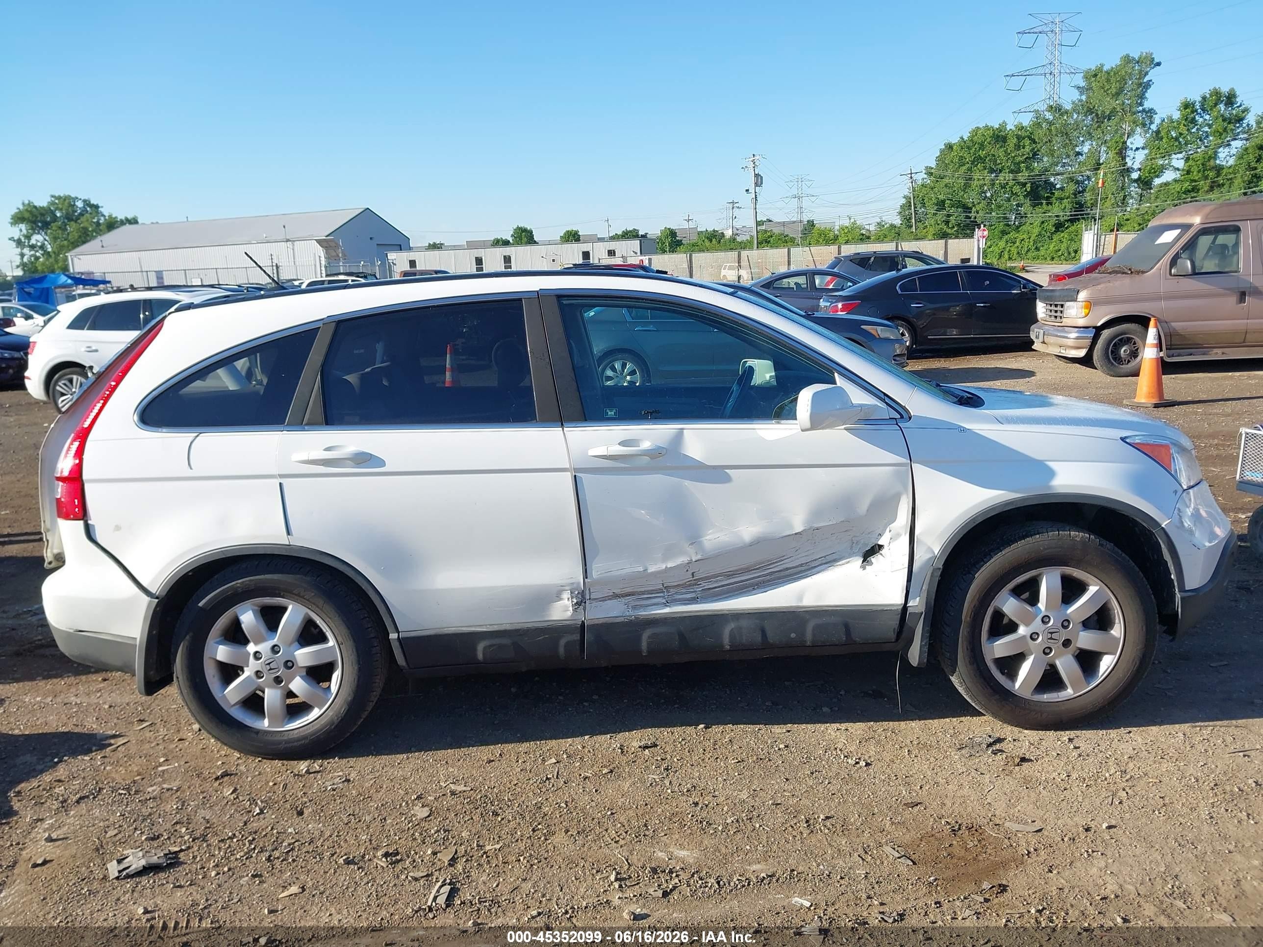 2009 Honda Cr-v Ex-l White vin: 5J6RE48779L061840