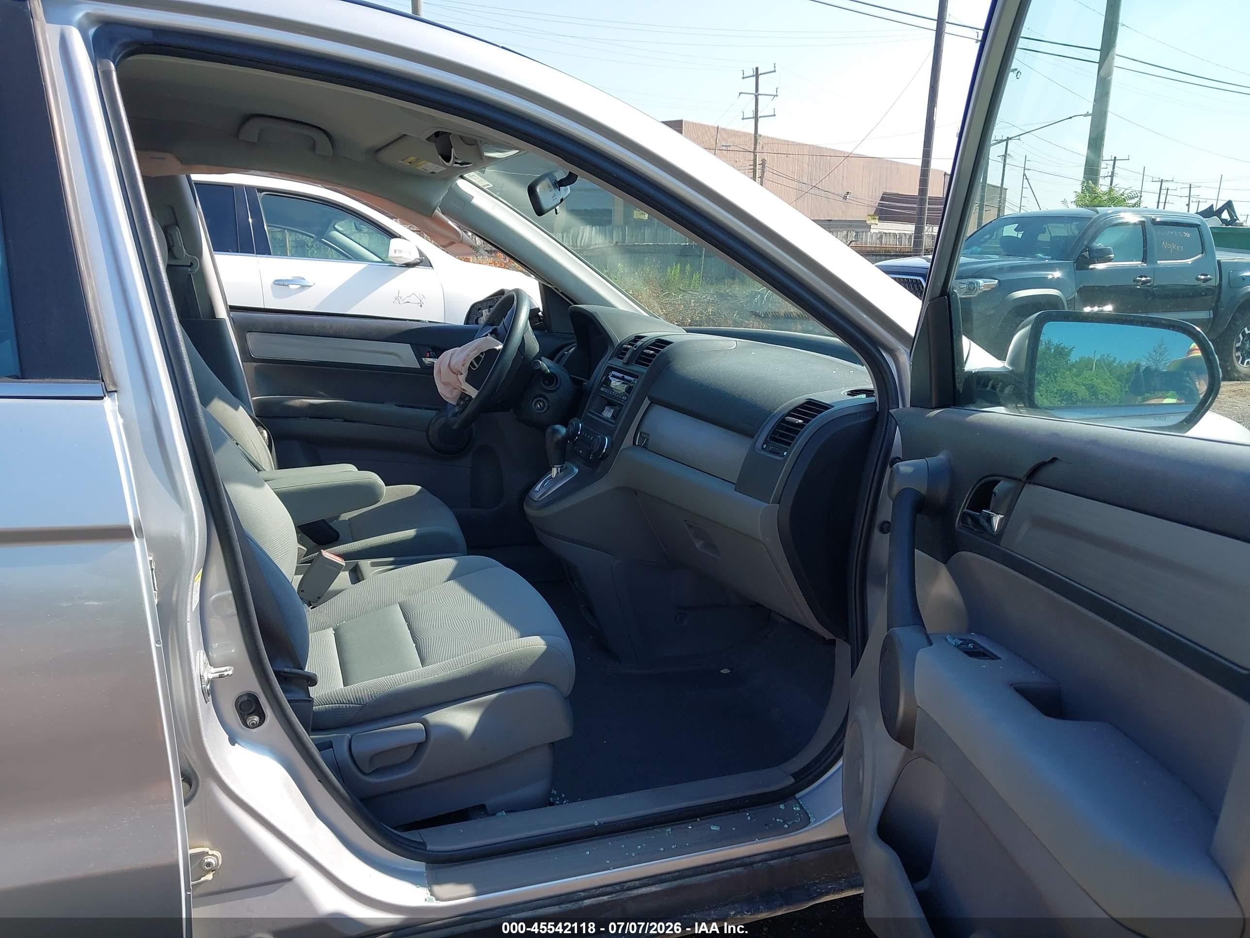 2010 Honda Cr-v Lx Silver vin: 5J6RE4H30AL080182