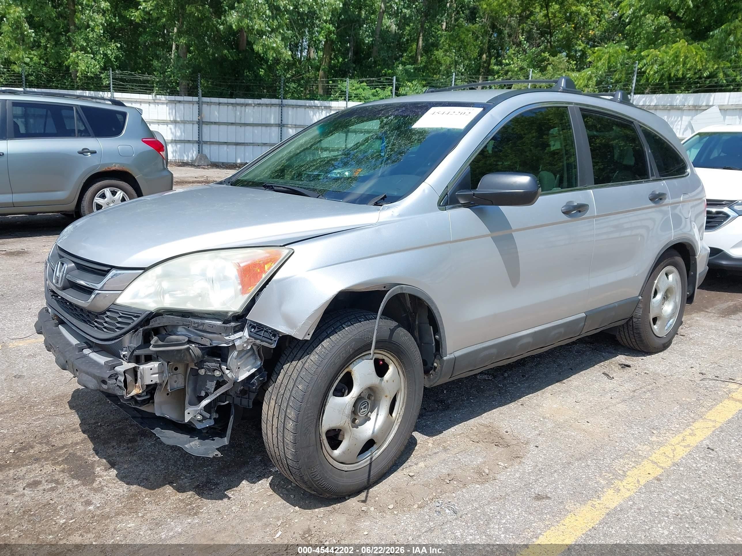 2010 Honda Cr-v Lx Silver vin: 5J6RE4H31AL029726
