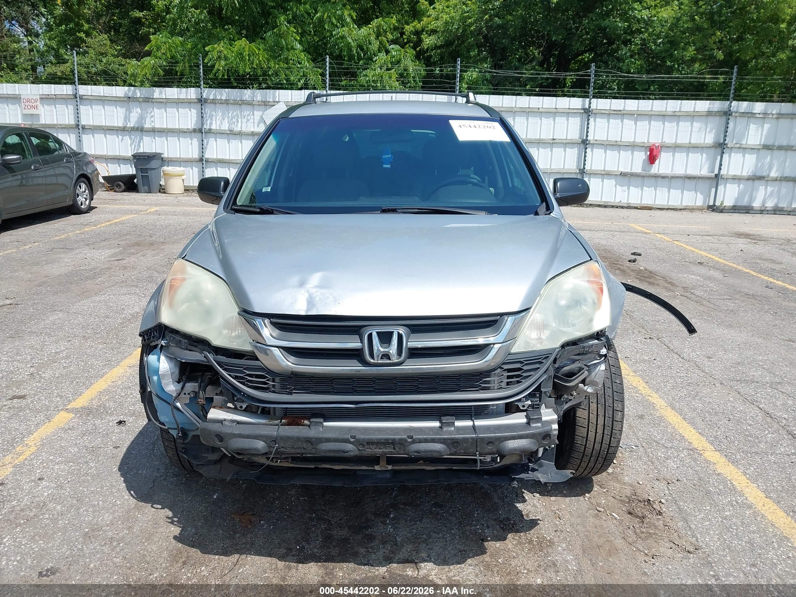 2010 Honda Cr-v Lx Silver vin: 5J6RE4H31AL029726