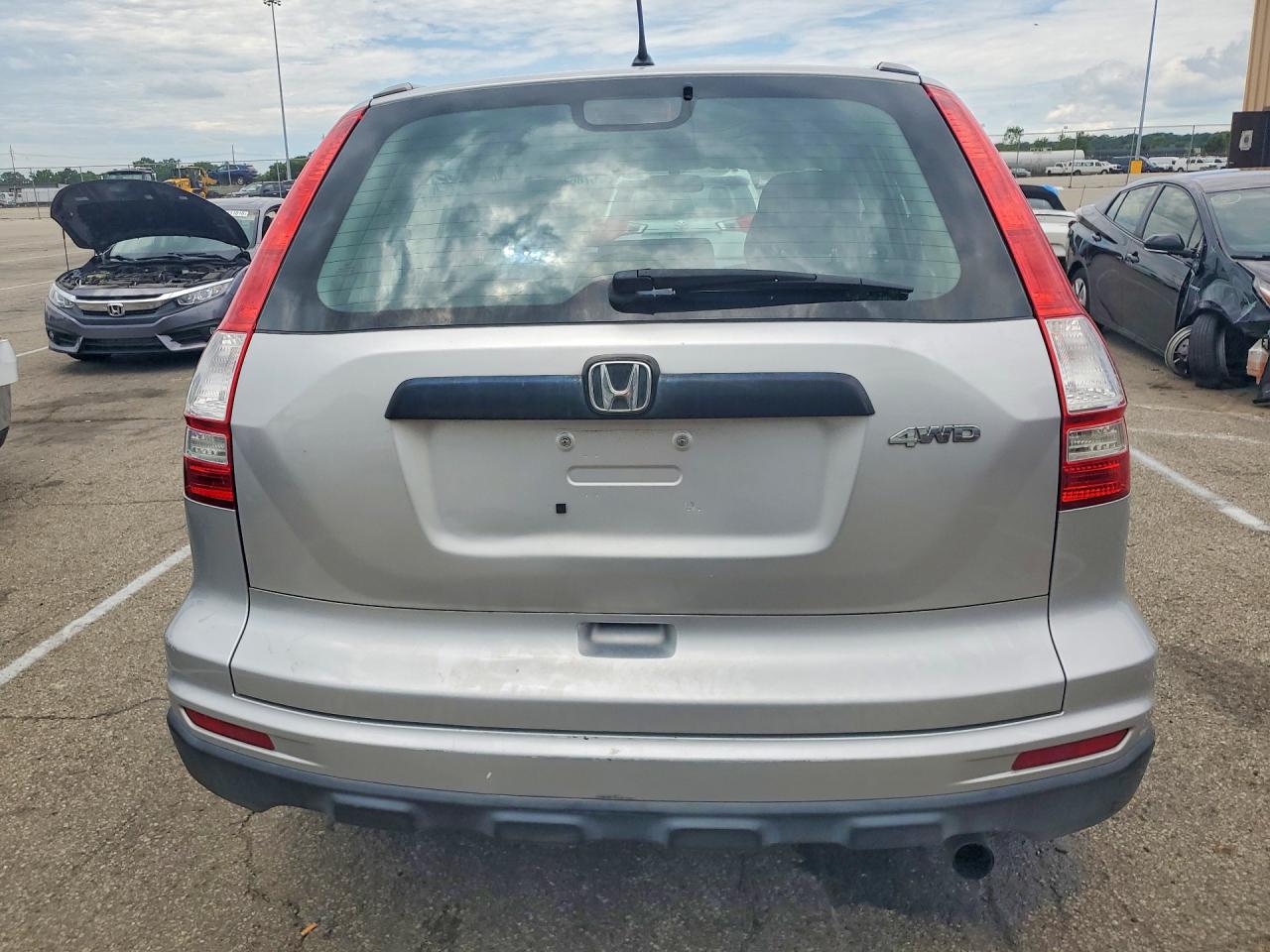 2010 Honda Cr-v Lx Silver vin: 5J6RE4H31AL048020