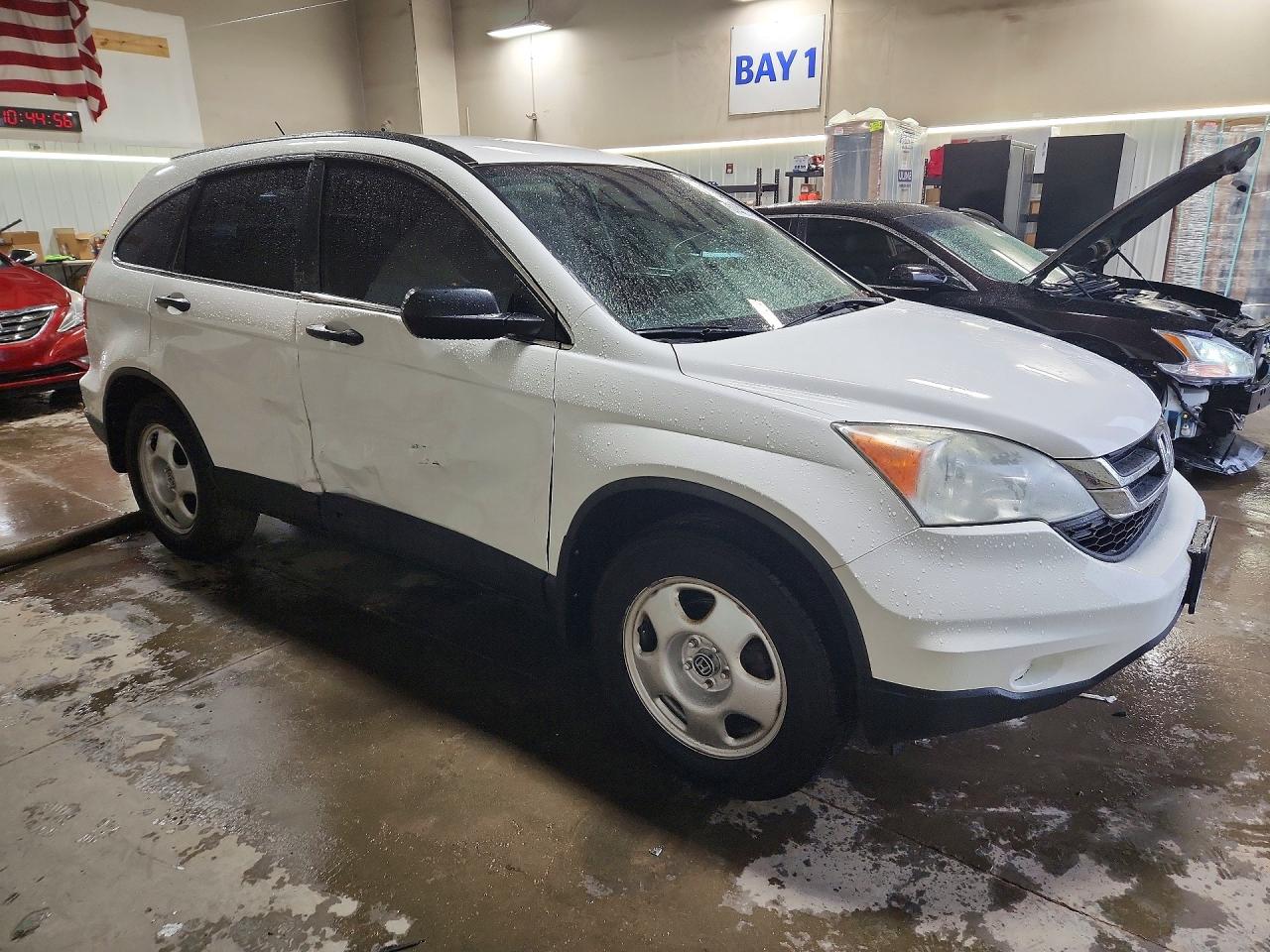2011 Honda Cr-v Lx White vin: 5J6RE4H31BL057849