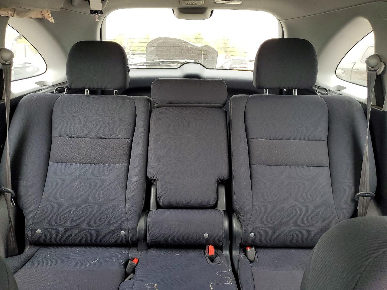 2011 Honda Cr-v Lx Серый vin: 5J6RE4H33BL086026