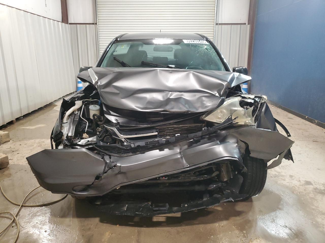 2010 Honda Cr-v Lx Silver vin: 5J6RE4H34AL071193 Damage: Right Head Lamp, Missing, Replacement Required