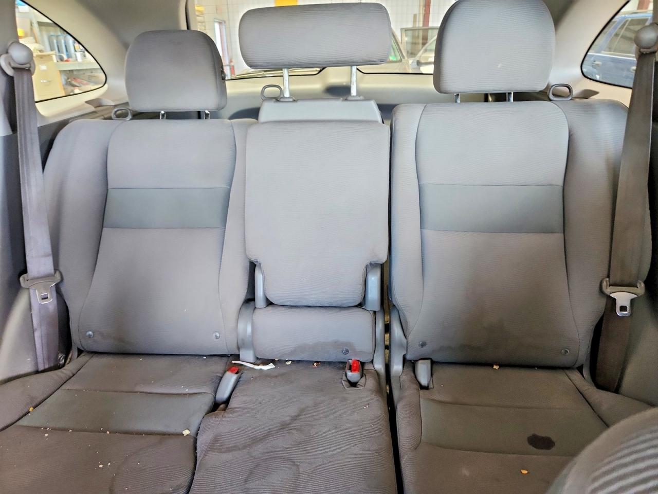 2010 Honda Cr-v Lx White vin: 5J6RE4H34AL072070