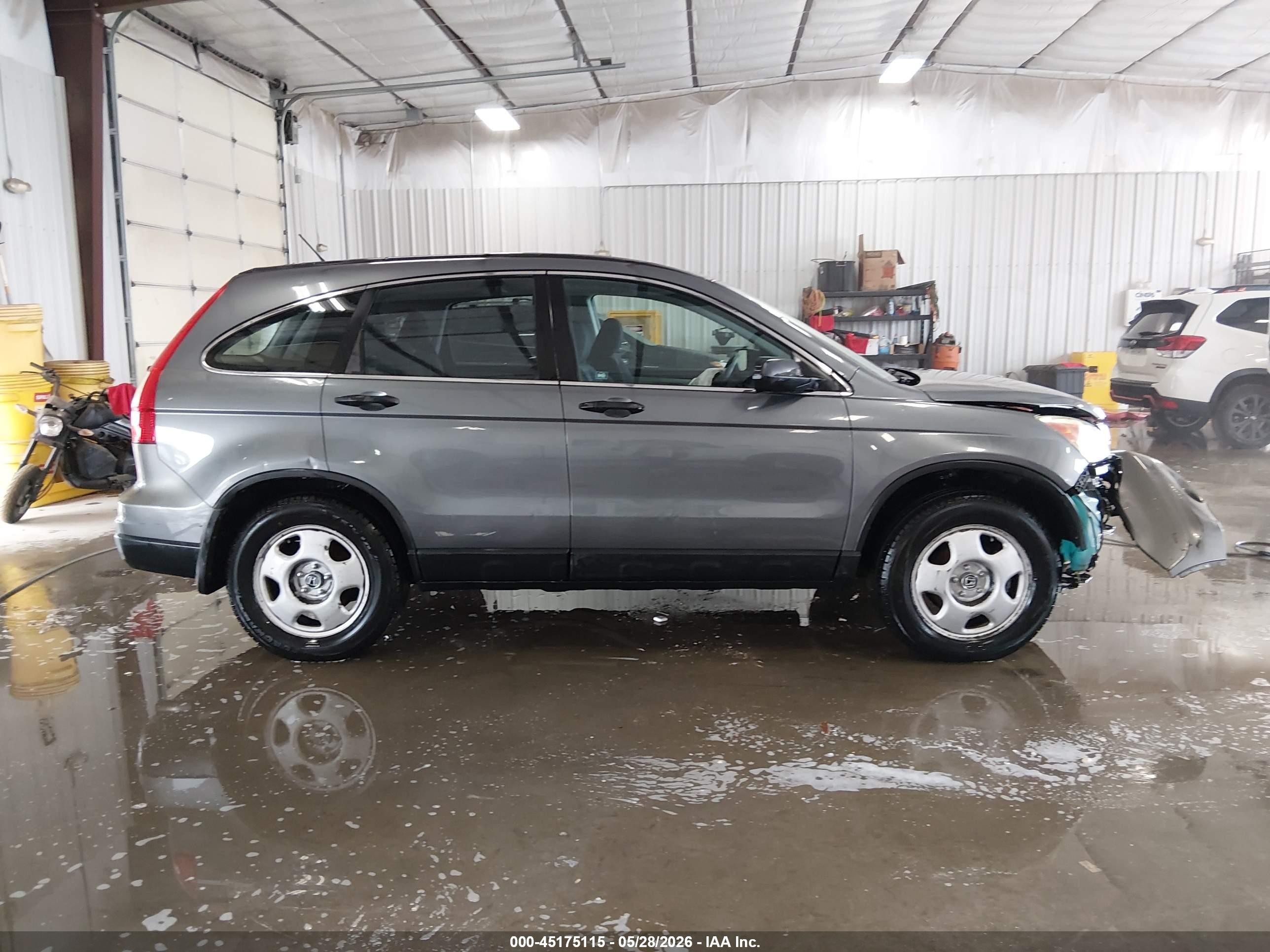 2010 Honda Cr-v Lx Серый vin: 5J6RE4H35AL050210