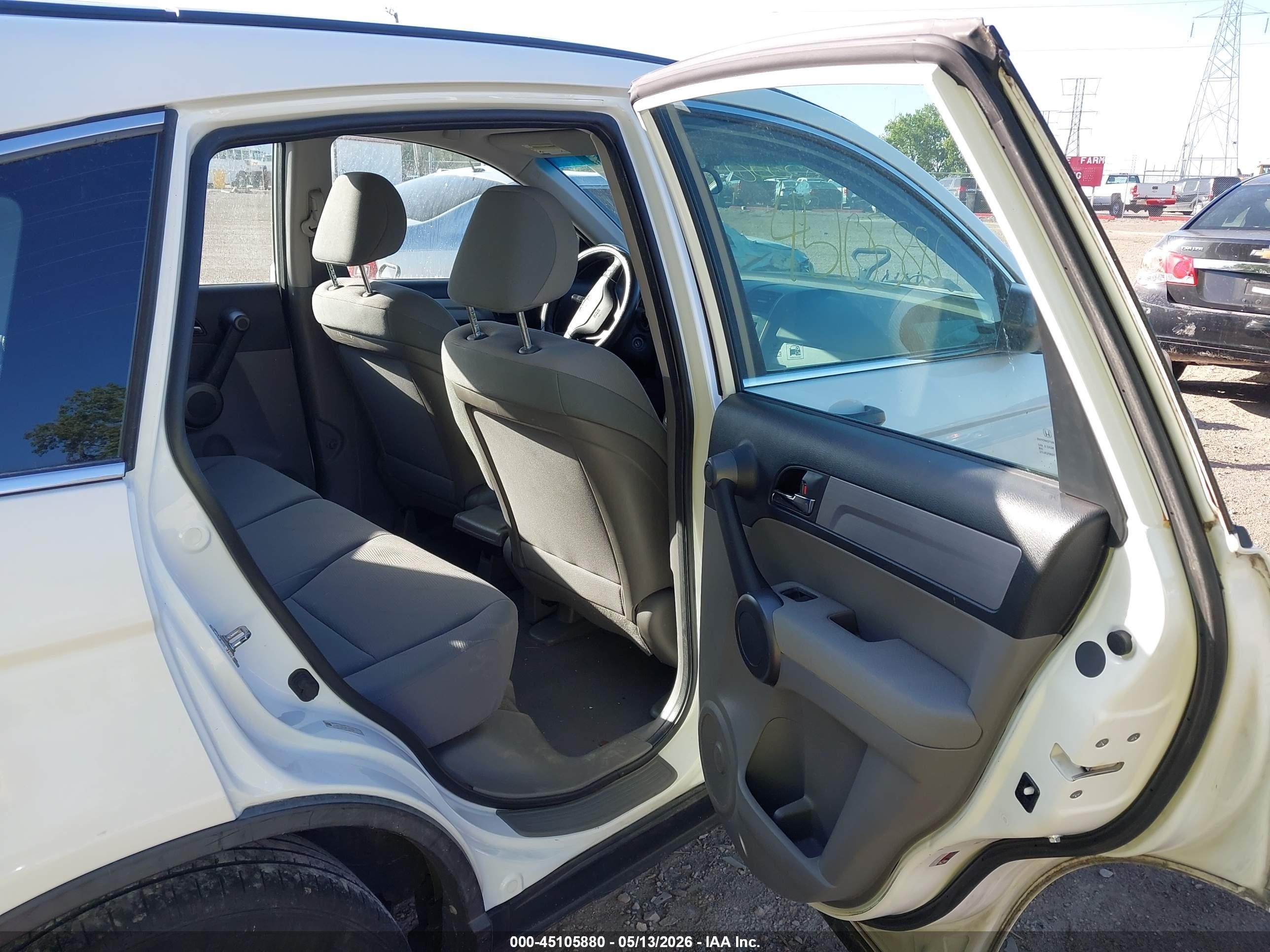 2011 Honda Cr-v Lx White vin: 5J6RE4H35BL117986