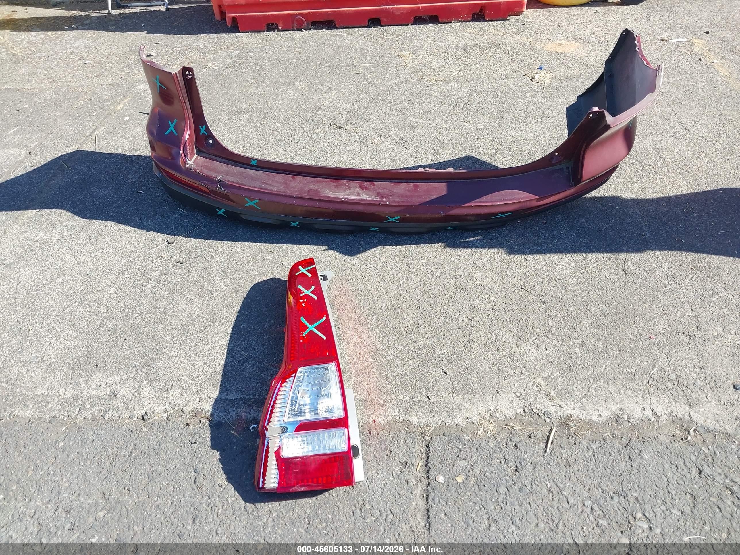 2010 Honda Cr-v Lx Red vin: 5J6RE4H36AL089727